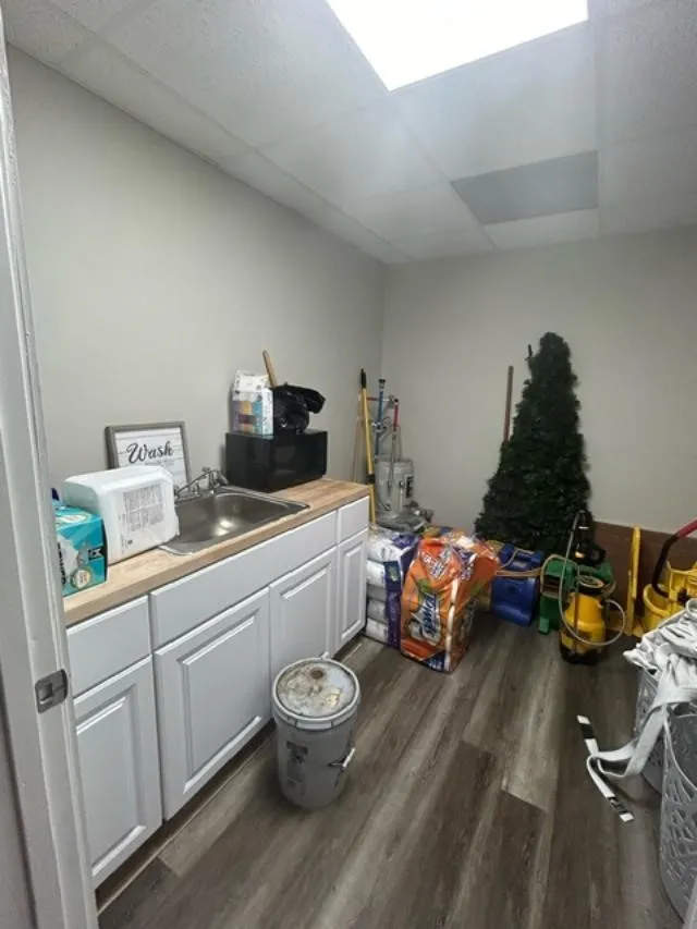 Office For Sale in Grayson County , 228 W Grand Street, Whitewright, Texas 75491, 0, 0, Garage spaces, 0 Sqft, built in 1959, Preowned, mls#20808053, Real Estate Agent in Whitewright, Homes For Sale in Grayson county, Homes For Sale in Whitewright, Realtor in Whitewright Texas, Real Estate Brokerage Independent Realty Texas, Luminita Cordes Realtor