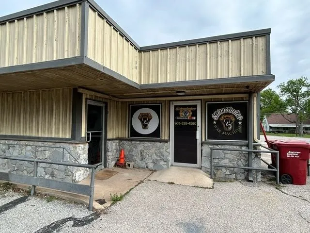 Office For Sale in Grayson County , 228 W Grand Street, Whitewright, Texas 75491, 0, 0, Garage spaces, 0 Sqft, built in 1959, Preowned, mls#20808053, Real Estate Agent in Whitewright, Homes For Sale in Grayson county, Homes For Sale in Whitewright, Realtor in Whitewright Texas, Real Estate Brokerage Independent Realty Texas, Luminita Cordes Realtor