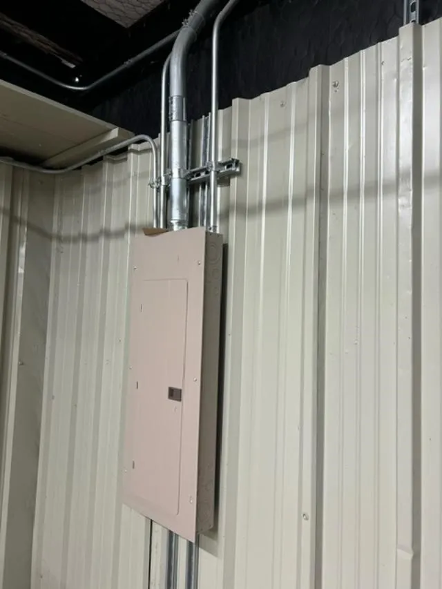Office For Sale in Grayson County , 228 W Grand Street, Whitewright, Texas 75491, 0, 0, Garage spaces, 0 Sqft, built in 1959, Preowned, mls#20808053, Real Estate Agent in Whitewright, Homes For Sale in Grayson county, Homes For Sale in Whitewright, Realtor in Whitewright Texas, Real Estate Brokerage Independent Realty Texas, Luminita Cordes Realtor