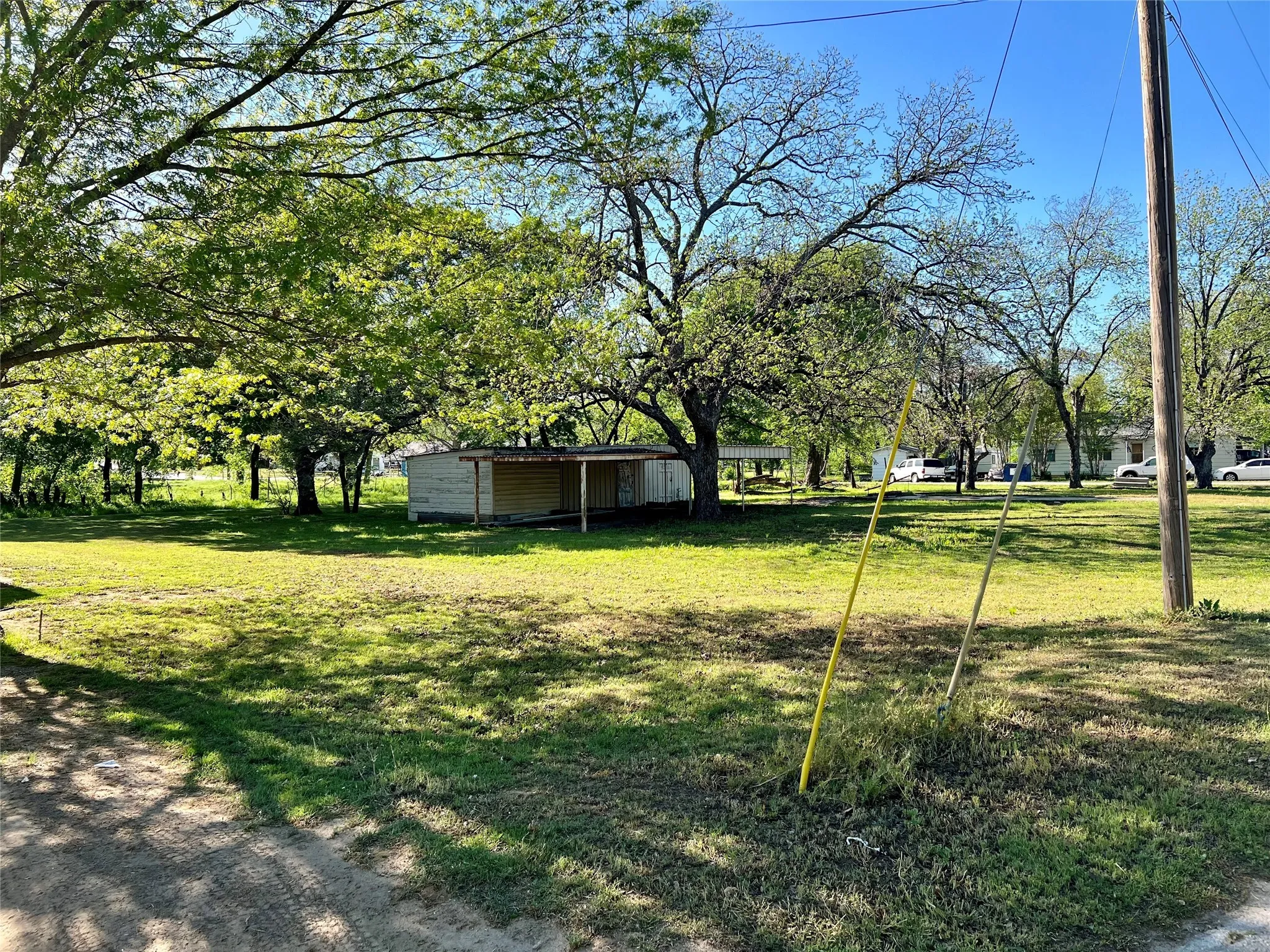 Unimproved Land For Sale in Montague County , 400 Dallas Street, Nocona, Texas 76255, 0, 0, Garage spaces, 0 Sqft, built in 0, Price $65,000, mls#20808282, Real Estate Agent in Nocona, Homes For Sale in Montague county, Homes For Sale in Nocona, Realtor in Nocona Texas, Real Estate Brokerage Independent Realty Texas, Luminita Cordes Realtor