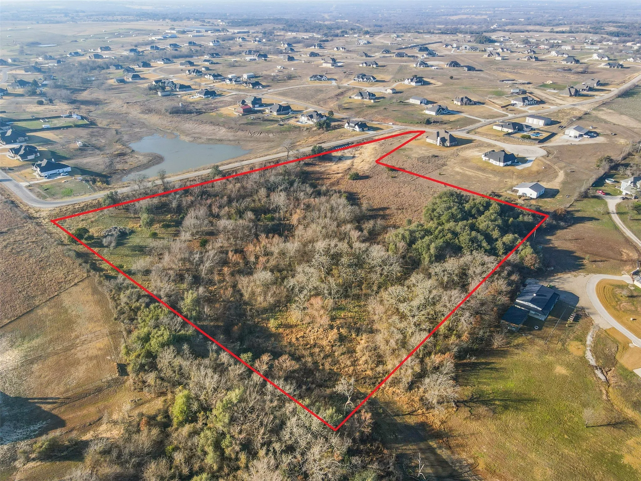 Established newer construction acreage homesites in the area.