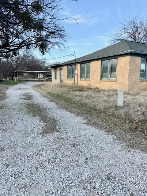 Office For Sale in Eastland County , 211 Austin Street, Ranger, Texas 76470, 0, 0, Garage spaces, 0 Sqft, built in 1980, Preowned, mls#20810970, Real Estate Agent in Ranger, Homes For Sale in Eastland county, Homes For Sale in Ranger, Realtor in Ranger Texas, Real Estate Brokerage Independent Realty Texas, Luminita Cordes Realtor