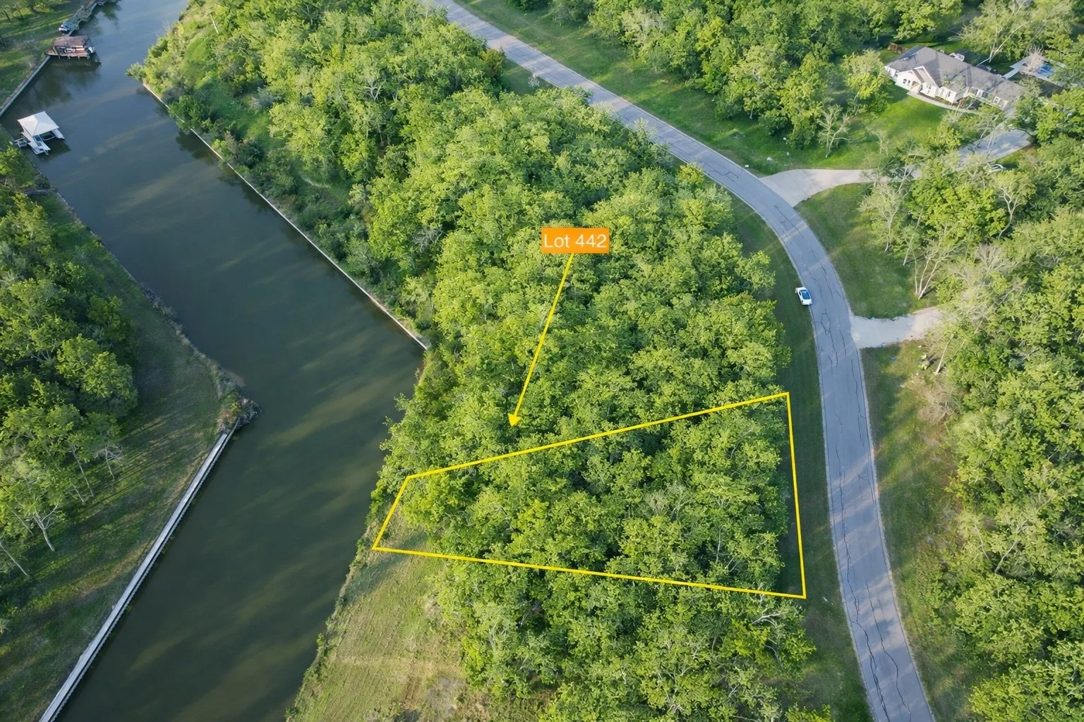 Unimproved Land For Sale in Navarro County , 442 Waters Edge Drive, Corsicana, Texas 75109, 0, 0, Garage spaces, 0 Sqft, built in 0, Price $94,900, mls#20810887, Real Estate Agent in Corsicana, Homes For Sale in Navarro county, Homes For Sale in Corsicana, Realtor in Corsicana Texas, Real Estate Brokerage Independent Realty Texas, Luminita Cordes Realtor