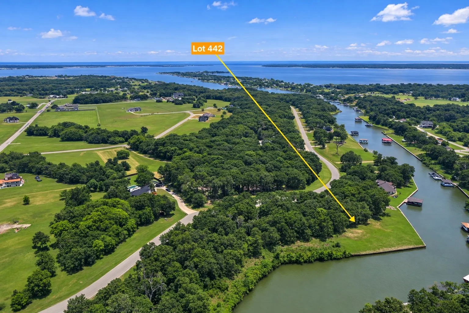 Unimproved Land For Sale in Navarro County , 442 Waters Edge Drive, Corsicana, Texas 75109, 0, 0, Garage spaces, 0 Sqft, built in 0, Price $94,900, mls#20810887, Real Estate Agent in Corsicana, Homes For Sale in Navarro county, Homes For Sale in Corsicana, Realtor in Corsicana Texas, Real Estate Brokerage Independent Realty Texas, Luminita Cordes Realtor