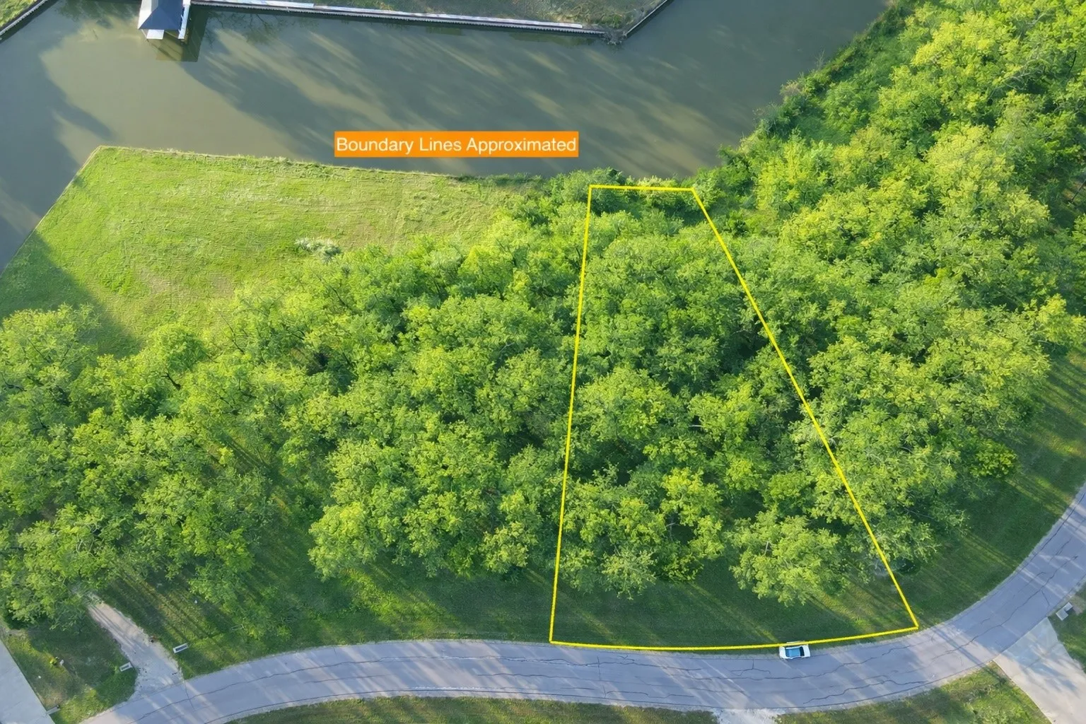 Unimproved Land For Sale in Navarro County , 442 Waters Edge Drive, Corsicana, Texas 75109, 0, 0, Garage spaces, 0 Sqft, built in 0, Price $94,900, mls#20810887, Real Estate Agent in Corsicana, Homes For Sale in Navarro county, Homes For Sale in Corsicana, Realtor in Corsicana Texas, Real Estate Brokerage Independent Realty Texas, Luminita Cordes Realtor