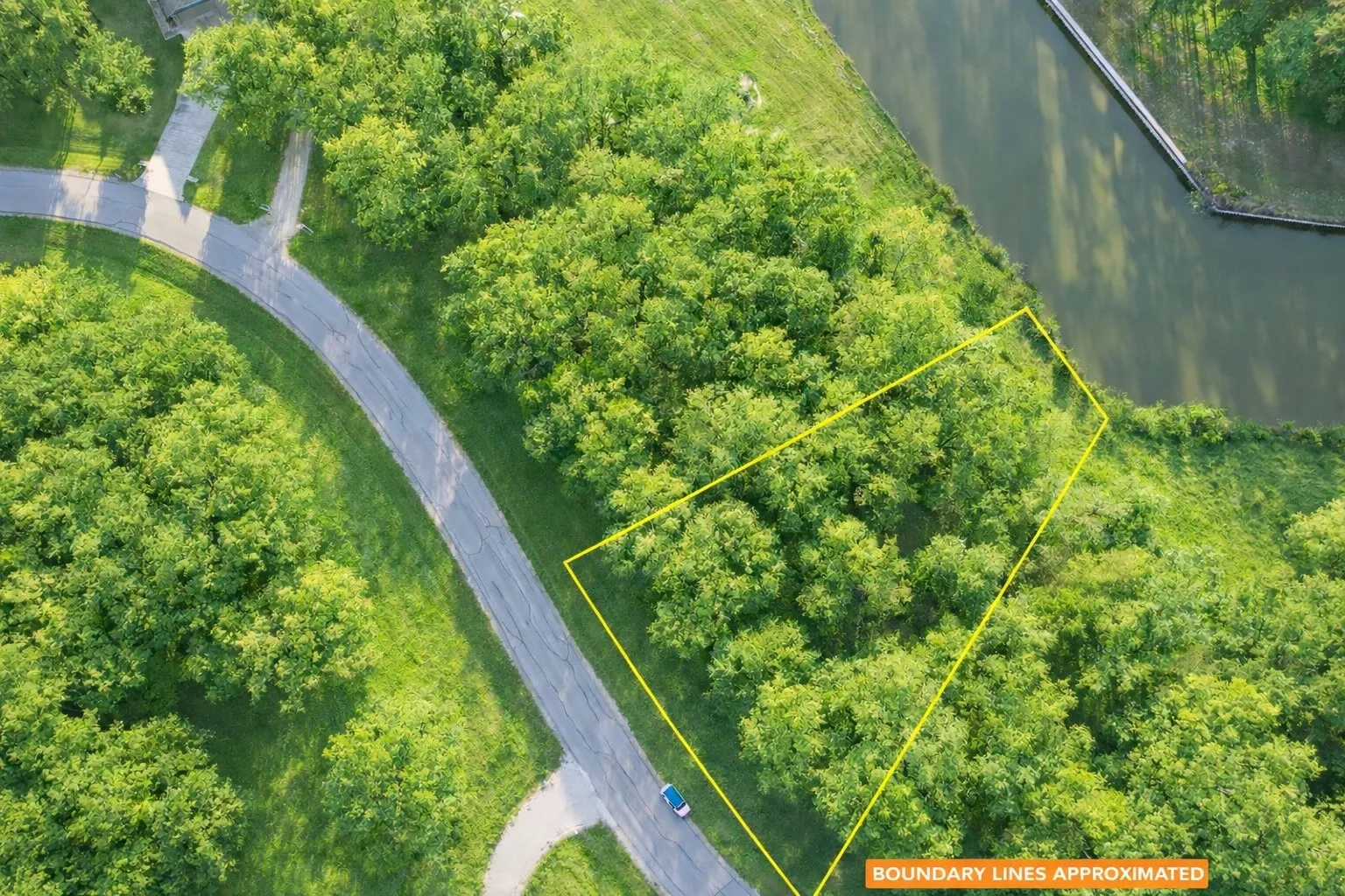 Unimproved Land For Sale in Navarro County , 442 Waters Edge Drive, Corsicana, Texas 75109, 0, 0, Garage spaces, 0 Sqft, built in 0, Price $94,900, mls#20810887, Real Estate Agent in Corsicana, Homes For Sale in Navarro county, Homes For Sale in Corsicana, Realtor in Corsicana Texas, Real Estate Brokerage Independent Realty Texas, Luminita Cordes Realtor