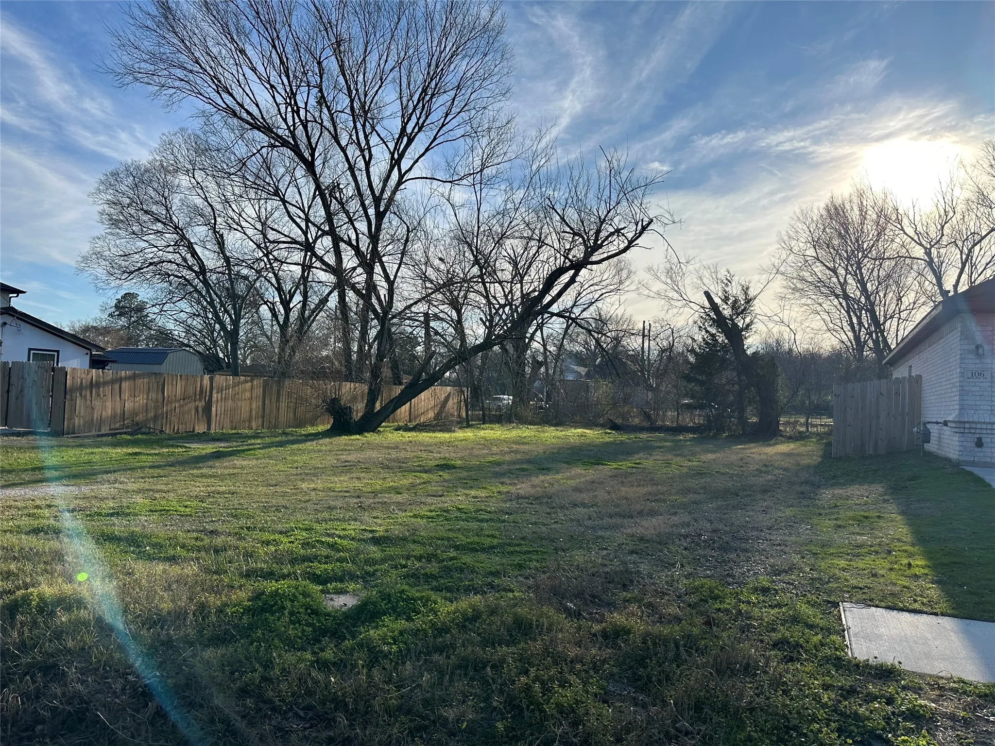 Unimproved Land For Sale in Kaufman County , 104 Boone Street, Terrell, Texas 75160, 0, 0, Garage spaces, 0 Sqft, built in 0, Price $75,000, mls#20812671, Real Estate Agent in Terrell, Homes For Sale in Kaufman county, Homes For Sale in Terrell, Realtor in Terrell Texas, Real Estate Brokerage Independent Realty Texas, Luminita Cordes Realtor
