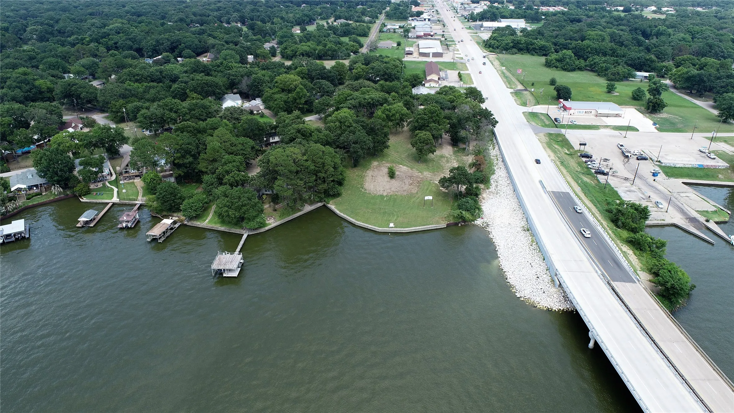 Unimproved Land For Sale in Henderson County , 00 Highway 334, Gun Barrel City, Texas 75156, 0, 0, Garage spaces, 0 Sqft, built in 0, mls#20814137, Real Estate Agent in Gun Barrel City, Homes For Sale in Henderson county, Homes For Sale in Gun Barrel City, Realtor in Gun Barrel City Texas, Real Estate Brokerage Independent Realty Texas, Luminita Cordes Realtor