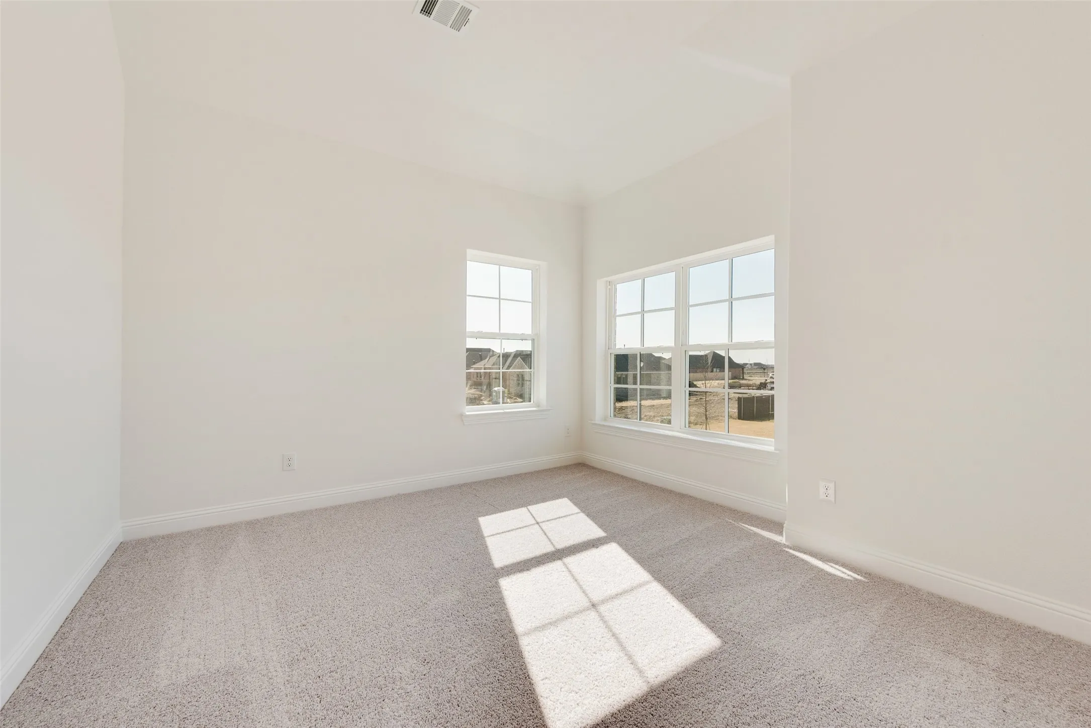 Single Family Residence For Sale in Ellis County , 3542 Coneflower Trail, Prairie Ridge, Texas 76084, 4 Bedroom, 3 Bathroom, 2 Garage spaces, 2,685 Sqft, built in 2025, New Construction - Complete, mls#20814632, Real Estate Agent in Prairie Ridge, Homes For Sale in Ellis county, Homes For Sale in Prairie Ridge, Realtor in Prairie Ridge Texas, Real Estate Brokerage Independent Realty Texas, Luminita Cordes Realtor