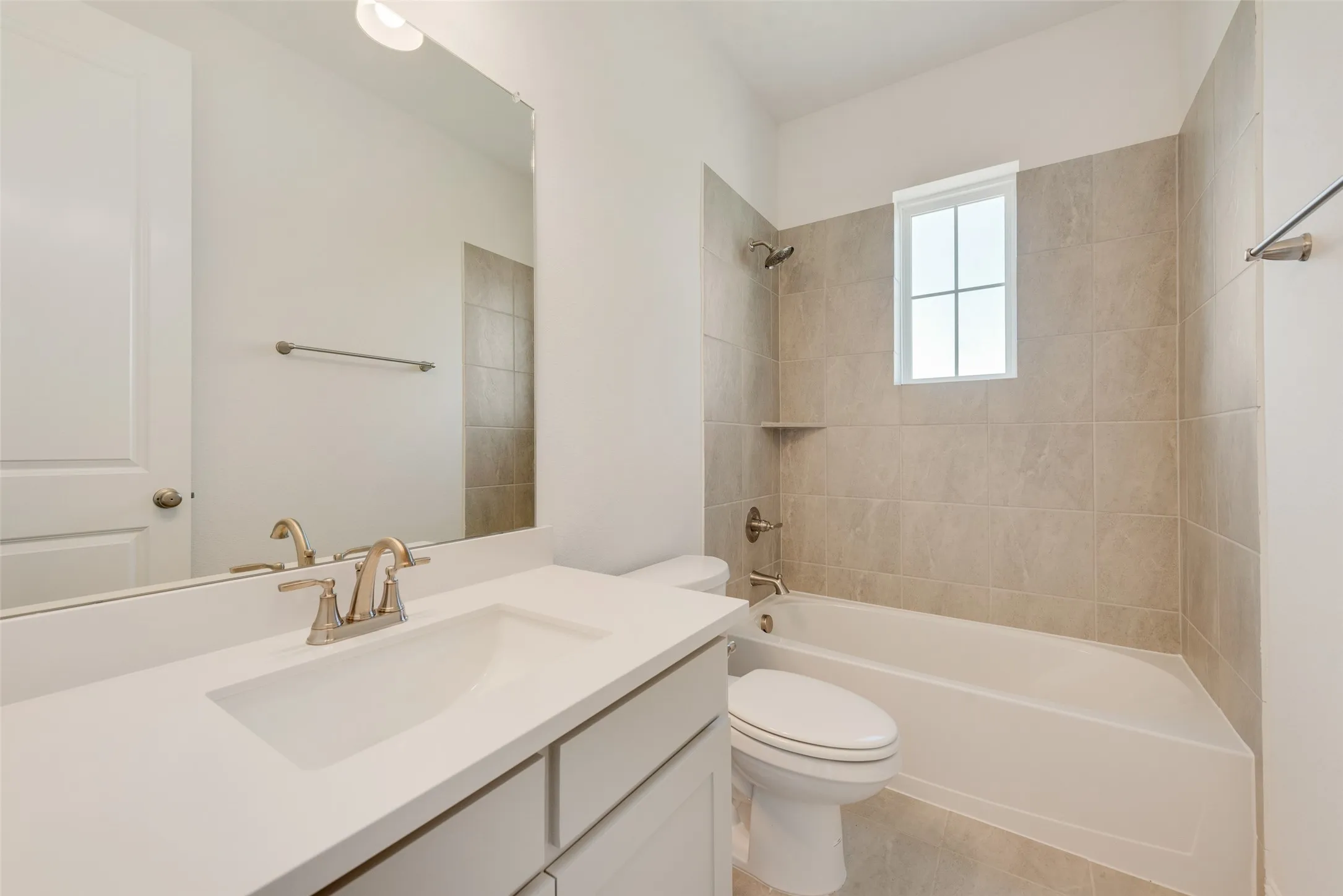Single Family Residence For Sale in Ellis County , 3542 Coneflower Trail, Prairie Ridge, Texas 76084, 4 Bedroom, 3 Bathroom, 2 Garage spaces, 2,685 Sqft, built in 2025, New Construction - Complete, mls#20814632, Real Estate Agent in Prairie Ridge, Homes For Sale in Ellis county, Homes For Sale in Prairie Ridge, Realtor in Prairie Ridge Texas, Real Estate Brokerage Independent Realty Texas, Luminita Cordes Realtor