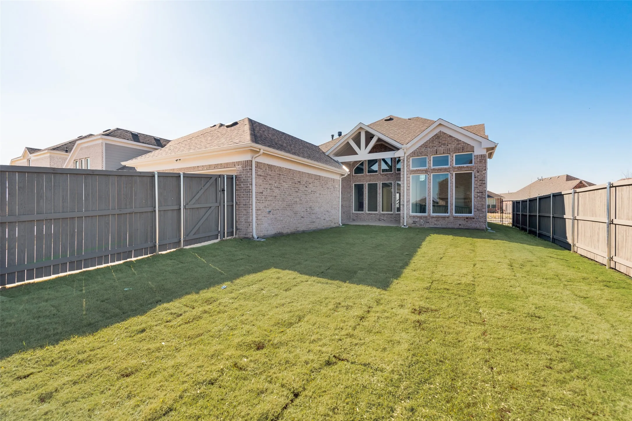 Single Family Residence For Sale in Ellis County , 3542 Coneflower Trail, Prairie Ridge, Texas 76084, 4 Bedroom, 3 Bathroom, 2 Garage spaces, 2,685 Sqft, built in 2025, New Construction - Complete, mls#20814632, Real Estate Agent in Prairie Ridge, Homes For Sale in Ellis county, Homes For Sale in Prairie Ridge, Realtor in Prairie Ridge Texas, Real Estate Brokerage Independent Realty Texas, Luminita Cordes Realtor