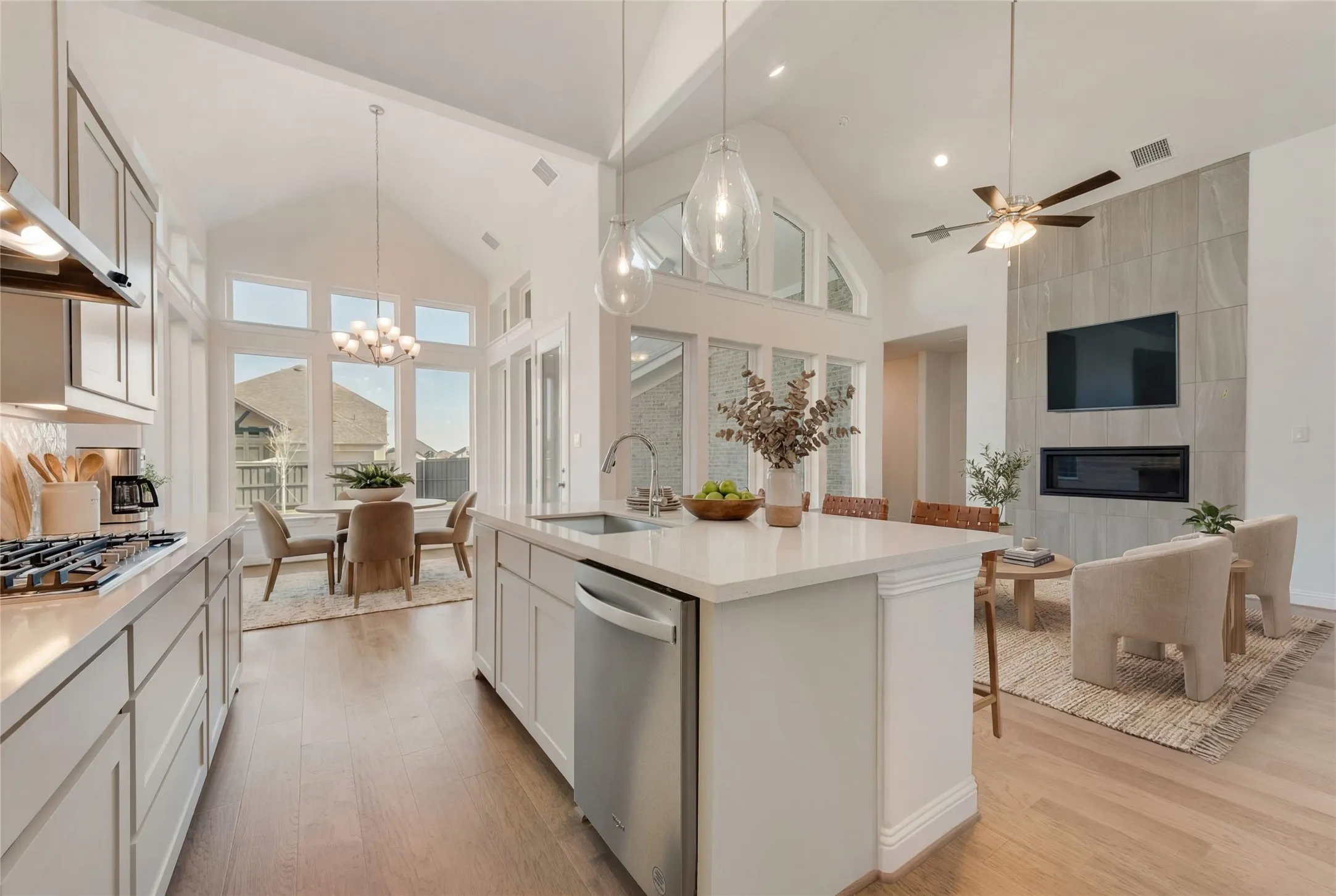 Single Family Residence For Sale in Ellis County , 3542 Coneflower Trail, Prairie Ridge, Texas 76084, 4 Bedroom, 3 Bathroom, 2 Garage spaces, 2,685 Sqft, built in 2025, New Construction - Complete, mls#20814632, Real Estate Agent in Prairie Ridge, Homes For Sale in Ellis county, Homes For Sale in Prairie Ridge, Realtor in Prairie Ridge Texas, Real Estate Brokerage Independent Realty Texas, Luminita Cordes Realtor