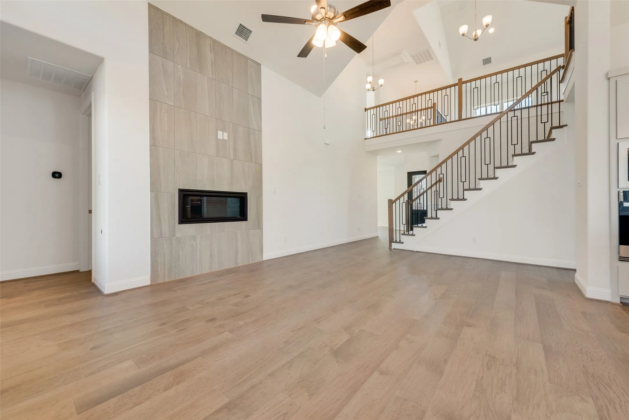Single Family Residence For Sale in Ellis County , 3542 Coneflower Trail, Prairie Ridge, Texas 76084, 4 Bedroom, 3 Bathroom, 2 Garage spaces, 2,685 Sqft, built in 2025, New Construction - Complete, mls#20814632, Real Estate Agent in Prairie Ridge, Homes For Sale in Ellis county, Homes For Sale in Prairie Ridge, Realtor in Prairie Ridge Texas, Real Estate Brokerage Independent Realty Texas, Luminita Cordes Realtor