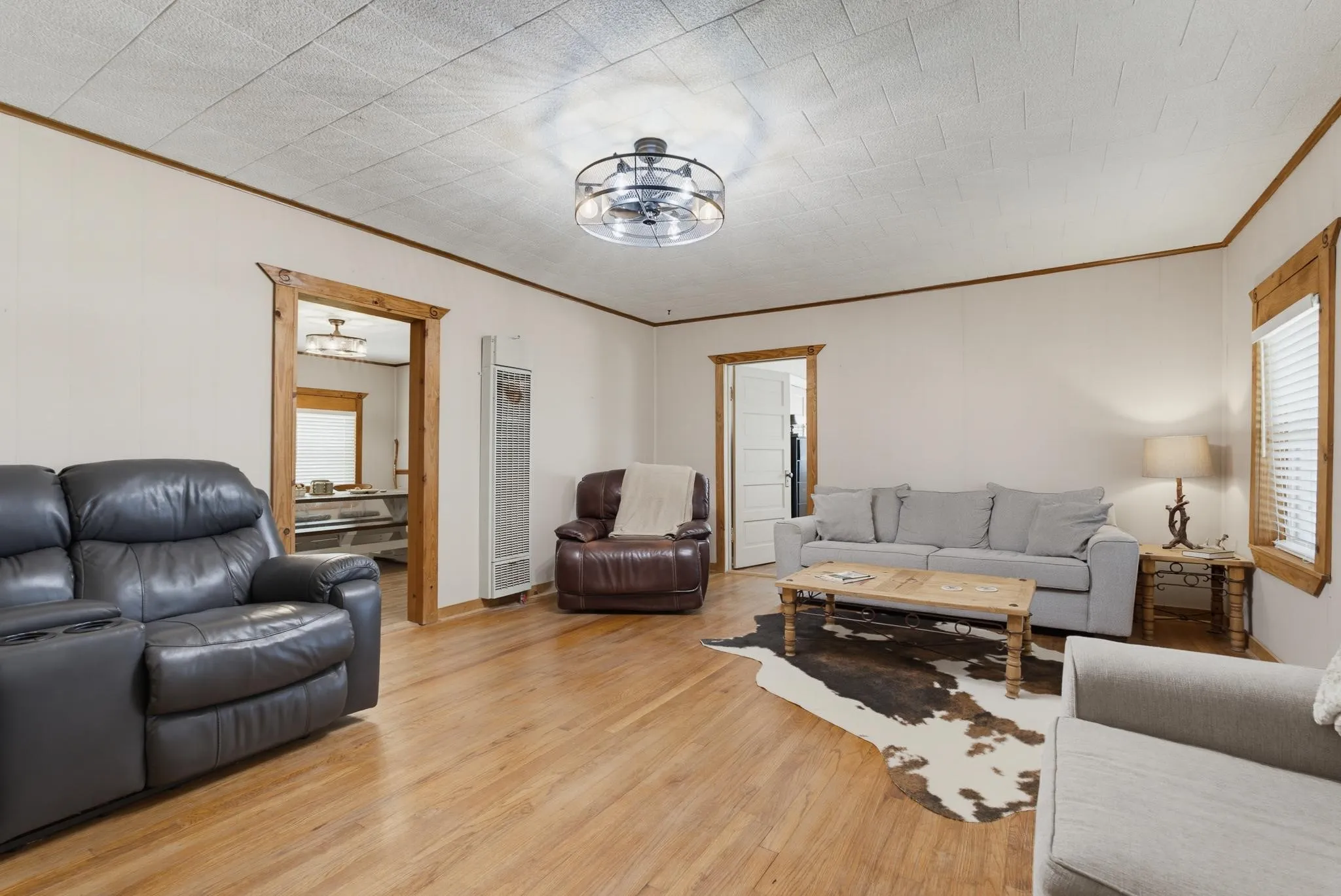 Farm For Sale in Comanche County , 17921 Tx-16, Comanche, Texas 76442, 3 Bedroom, 1 Bathroom, 2 Garage spaces, 1,554 Sqft, built in 1946, Preowned, Price $2,000,000, mls#20811111, Real Estate Agent in Comanche, Homes For Sale in Comanche county, Homes For Sale in Comanche, Realtor in Comanche Texas, Real Estate Brokerage Independent Realty Texas, Luminita Cordes Realtor