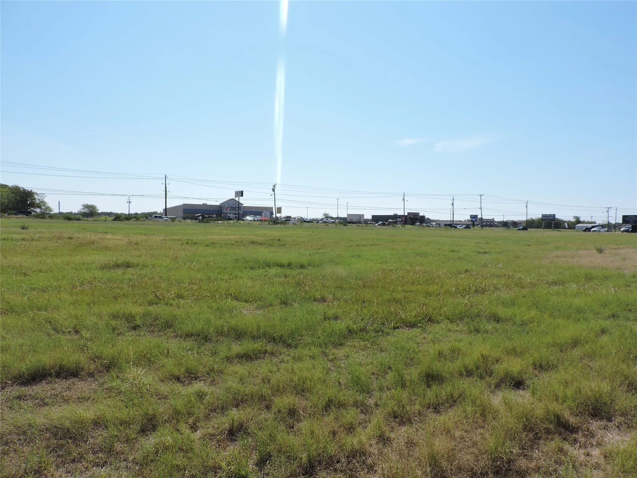 Unimproved Land For Sale in Henderson County , 02 S Hwy 198, Mabank, Texas 75147, 0, 0, Garage spaces, 0 Sqft, built in 0, Price $484,000, mls#20816891, Real Estate Agent in Mabank, Homes For Sale in Henderson county, Homes For Sale in Mabank, Realtor in Mabank Texas, Real Estate Brokerage Independent Realty Texas, Luminita Cordes Realtor