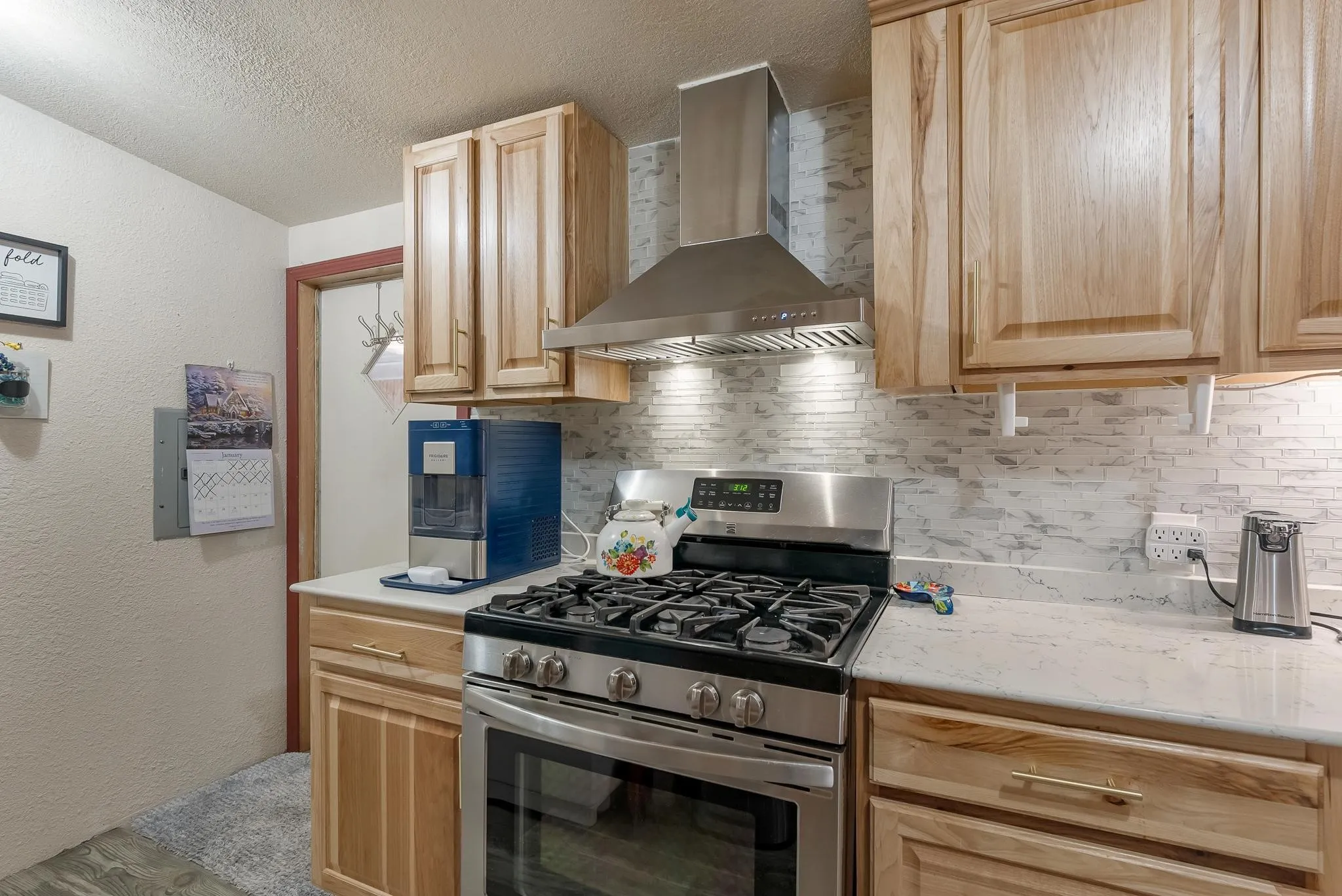 Manufactured Home For Sale in Brown County , 4394 Iroquois Drive, May, Texas 76857, 3 Bedroom, 2 Bathroom, 3 Garage spaces, 1,592 Sqft, built in 1996, Preowned, mls#20821352, Real Estate Agent in May, Homes For Sale in Brown county, Homes For Sale in May, Realtor in May Texas, Real Estate Brokerage Independent Realty Texas, Luminita Cordes Realtor