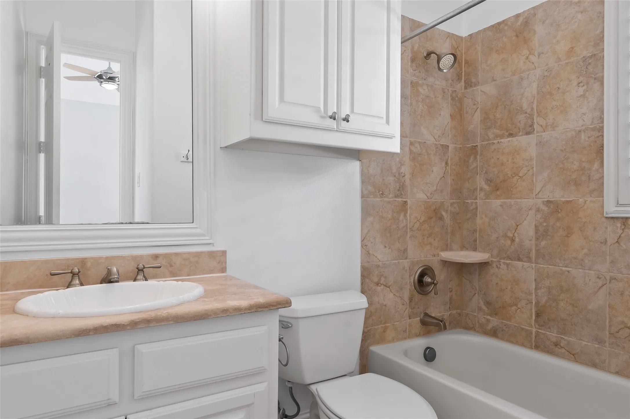 Single Family Residence For Sale in Denton County , 10918 Alta Vista Drive, Frisco, Texas 75033, 5 Bedroom, 5 Bathroom, 3 Garage spaces, 4,336 Sqft, built in 2007, mls#20821759, Real Estate Agent in Frisco, Homes For Sale in Denton county, Homes For Sale in Frisco, Realtor in Frisco Texas, Real Estate Brokerage Independent Realty Texas, Luminita Cordes Realtor