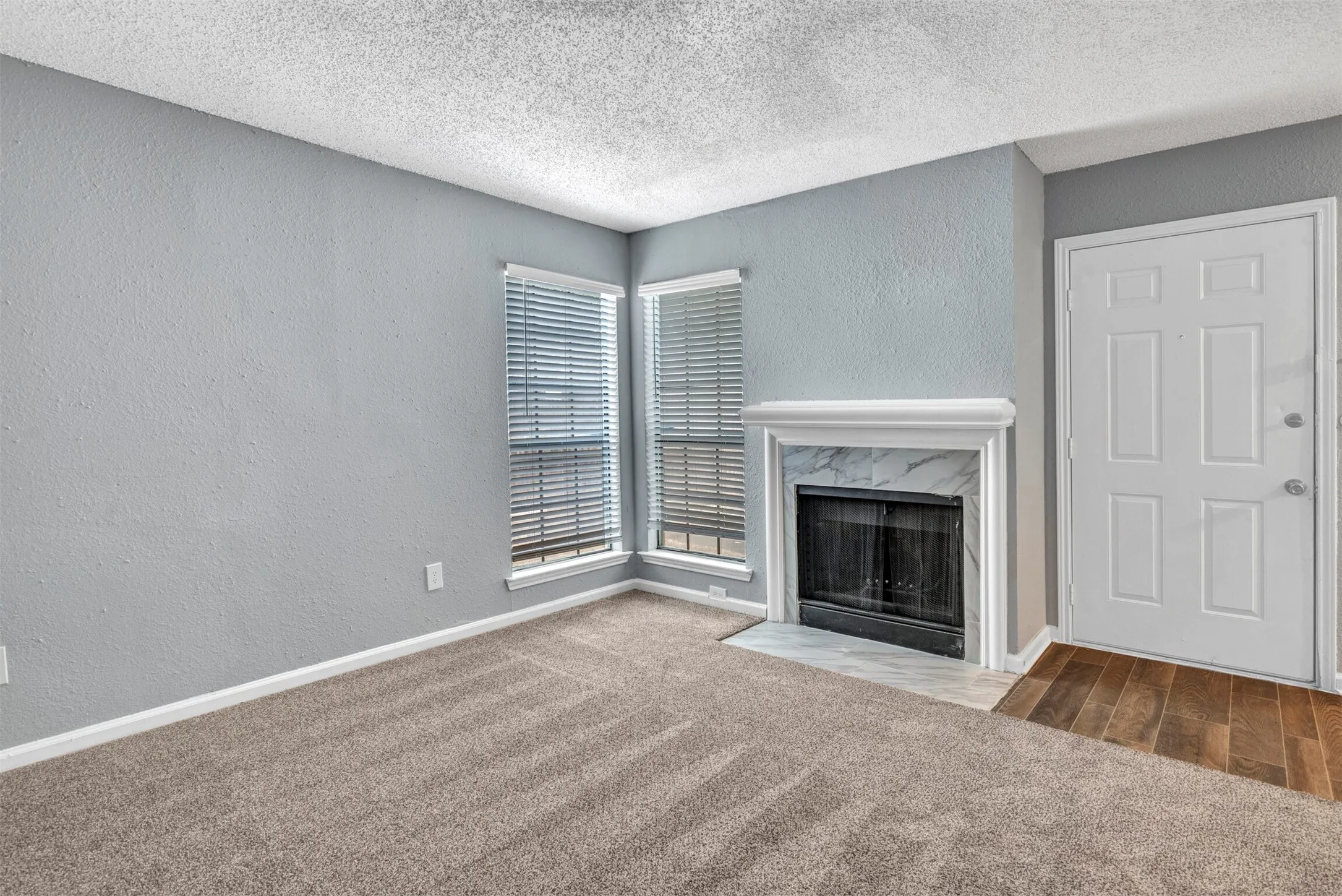 Condominium For Sale in Dallas County , 11311 Audelia Road 221, Dallas, Texas 75243, 2 Bedroom, 2 Bathroom, Garage spaces, 1,017 Sqft, built in 1982, mls#20822302, Real Estate Agent in Dallas, Homes For Sale in Dallas county, Homes For Sale in Dallas, Realtor in Dallas Texas, Real Estate Brokerage Independent Realty Texas, Luminita Cordes Realtor