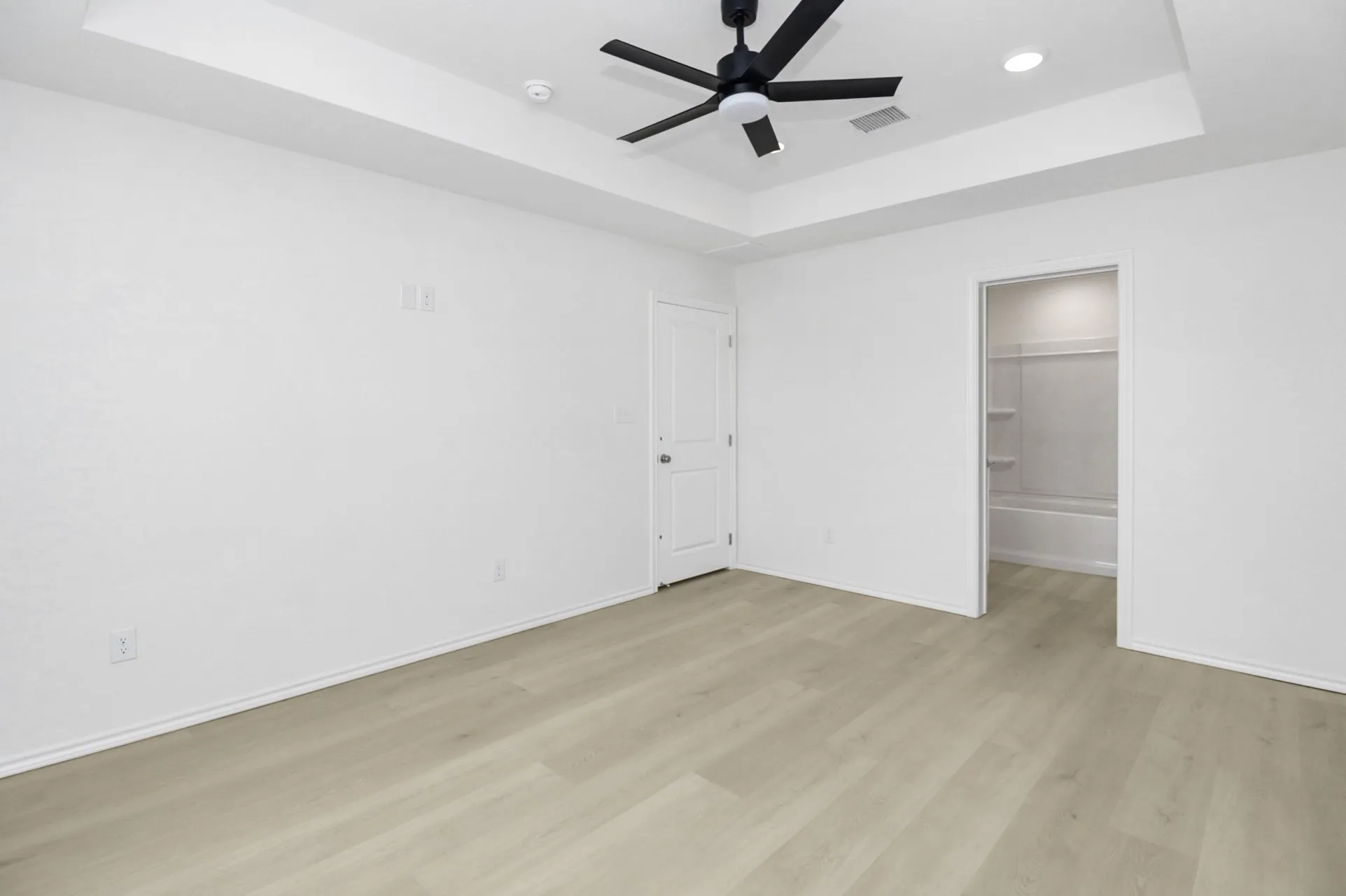 Single Family Residence For Sale in Coleman County , 804 Bella Boulevard, Coleman, Texas 76834, 3 Bedroom, 2 Bathroom, 2 Garage spaces, 1,575 Sqft, built in 2025, New Construction - Complete, mls#20818267, Real Estate Agent in Coleman, Homes For Sale in Coleman county, Homes For Sale in Coleman, Realtor in Coleman Texas, Real Estate Brokerage Independent Realty Texas, Luminita Cordes Realtor