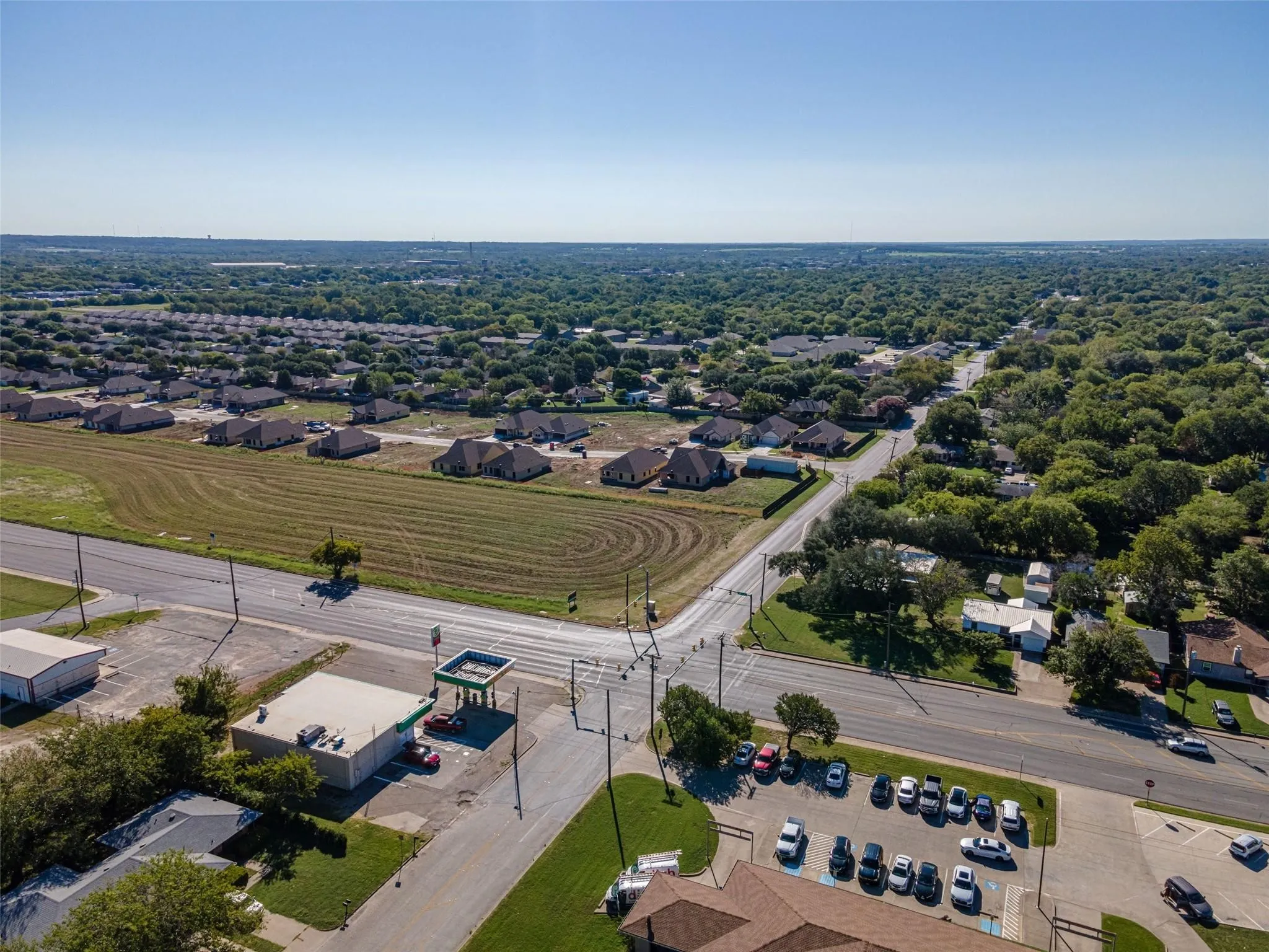 Birds eye view of property