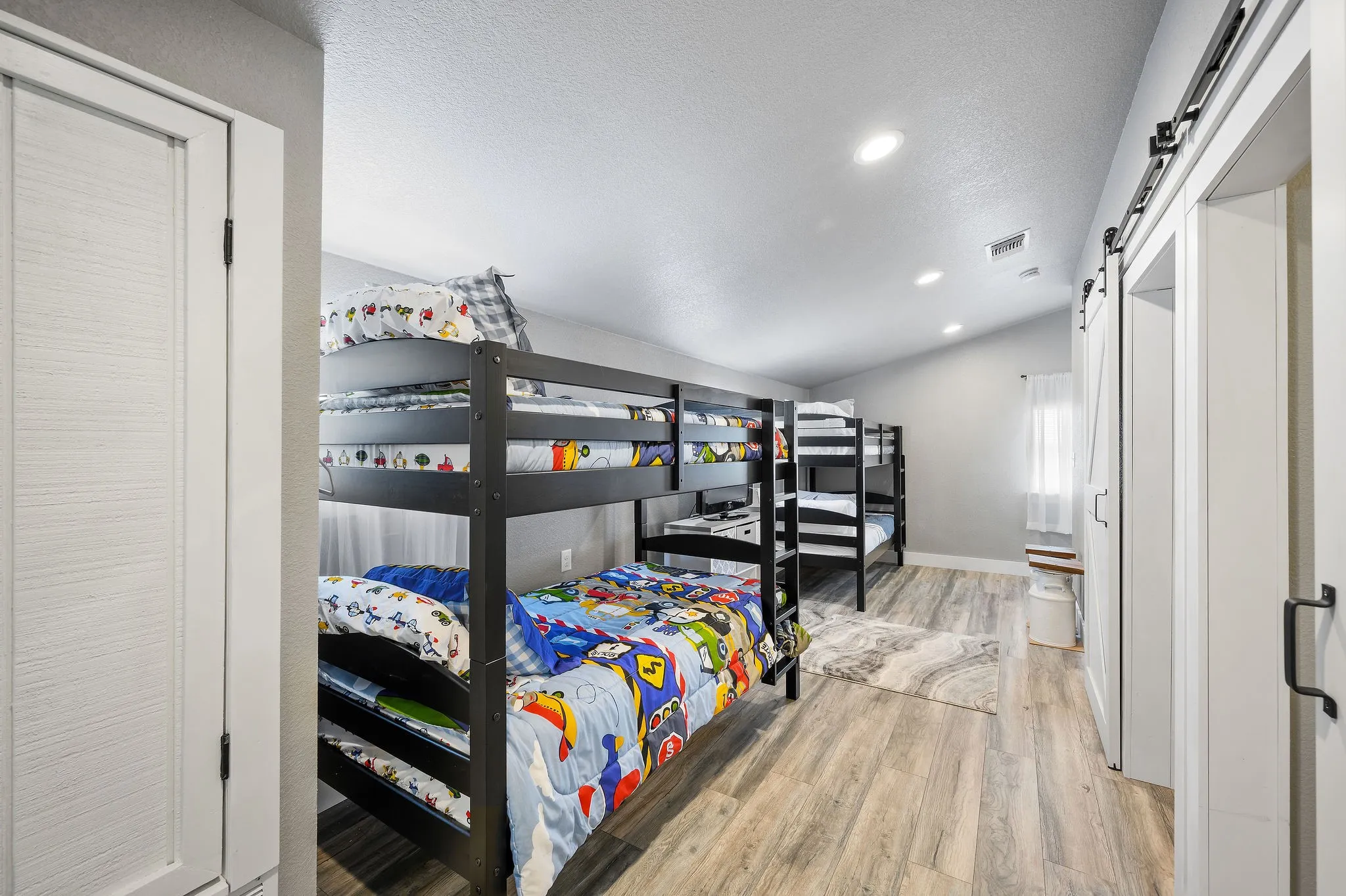 Single Family Residence For Sale in Hamilton County , 2171 County Road 419, Evant, Texas 76525, 3 Bedroom, 3 Bathroom, Garage spaces, 1,440 Sqft, built in 2018, mls#20824200, Real Estate Agent in Evant, Homes For Sale in Hamilton county, Homes For Sale in Evant, Realtor in Evant Texas, Real Estate Brokerage Independent Realty Texas, Luminita Cordes Realtor