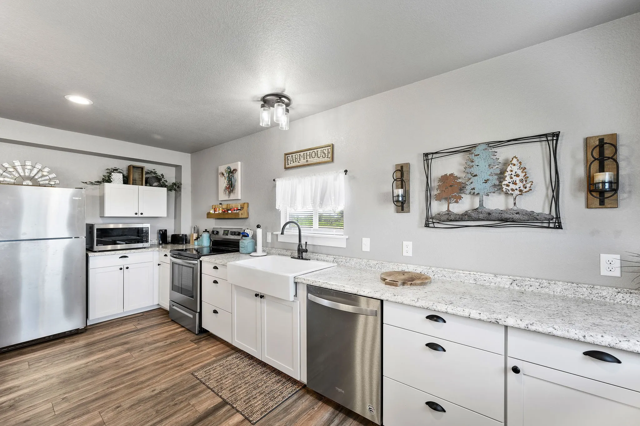 Single Family Residence For Sale in Hamilton County , 2171 County Road 419, Evant, Texas 76525, 3 Bedroom, 3 Bathroom, Garage spaces, 1,440 Sqft, built in 2018, mls#20824200, Real Estate Agent in Evant, Homes For Sale in Hamilton county, Homes For Sale in Evant, Realtor in Evant Texas, Real Estate Brokerage Independent Realty Texas, Luminita Cordes Realtor