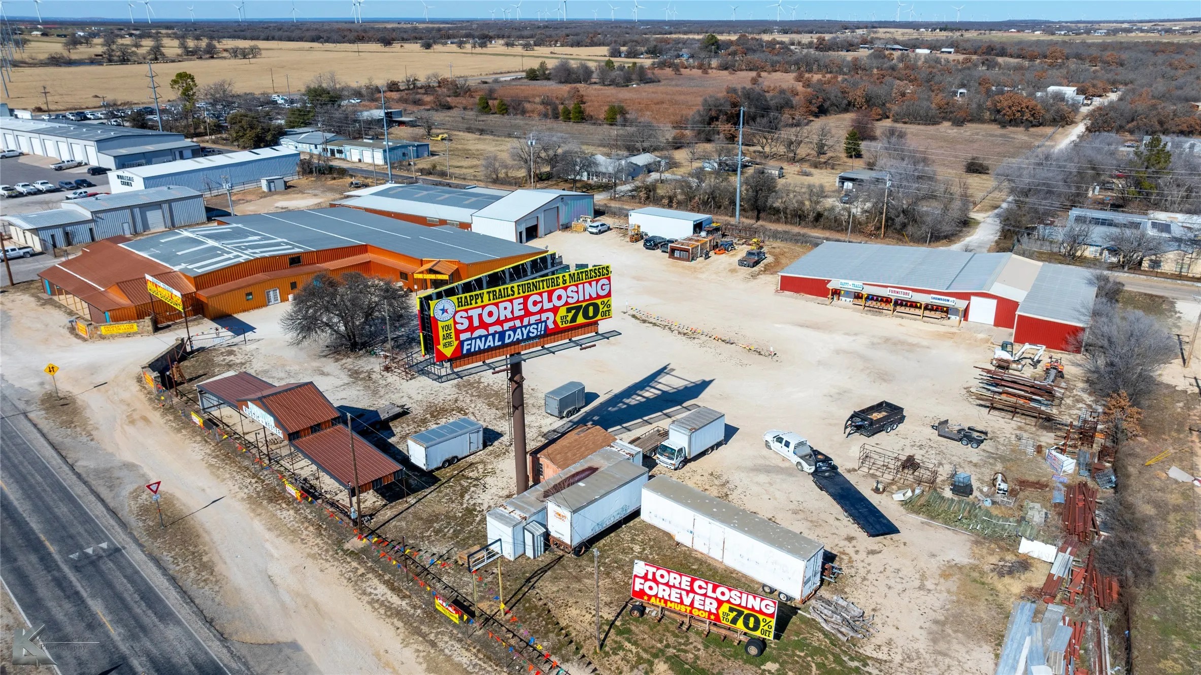 Birds eye view of property