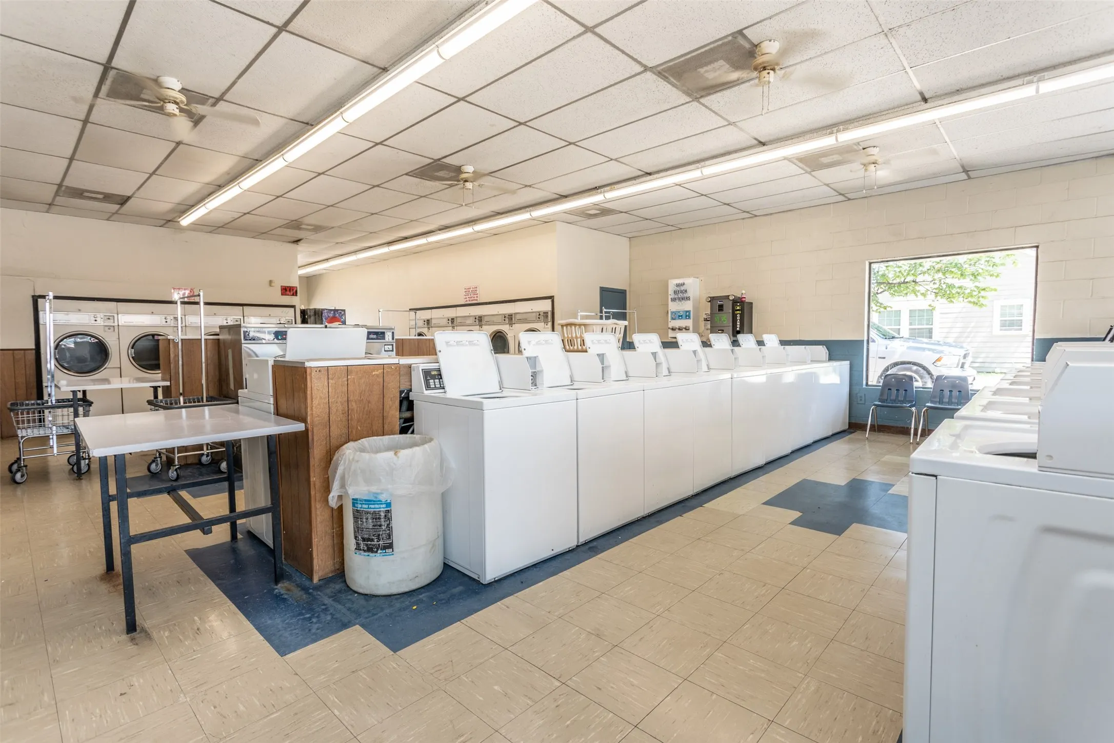 Business For Sale in Cooke County , 700 W Highway 82, Gainesville, Texas 76240, 0, 0, Garage spaces, 0 Sqft, built in 1987, Preowned, Price $2,249,000, mls#20829023, Real Estate Agent in Gainesville, Homes For Sale in Cooke county, Homes For Sale in Gainesville, Realtor in Gainesville Texas, Real Estate Brokerage Independent Realty Texas, Luminita Cordes Realtor