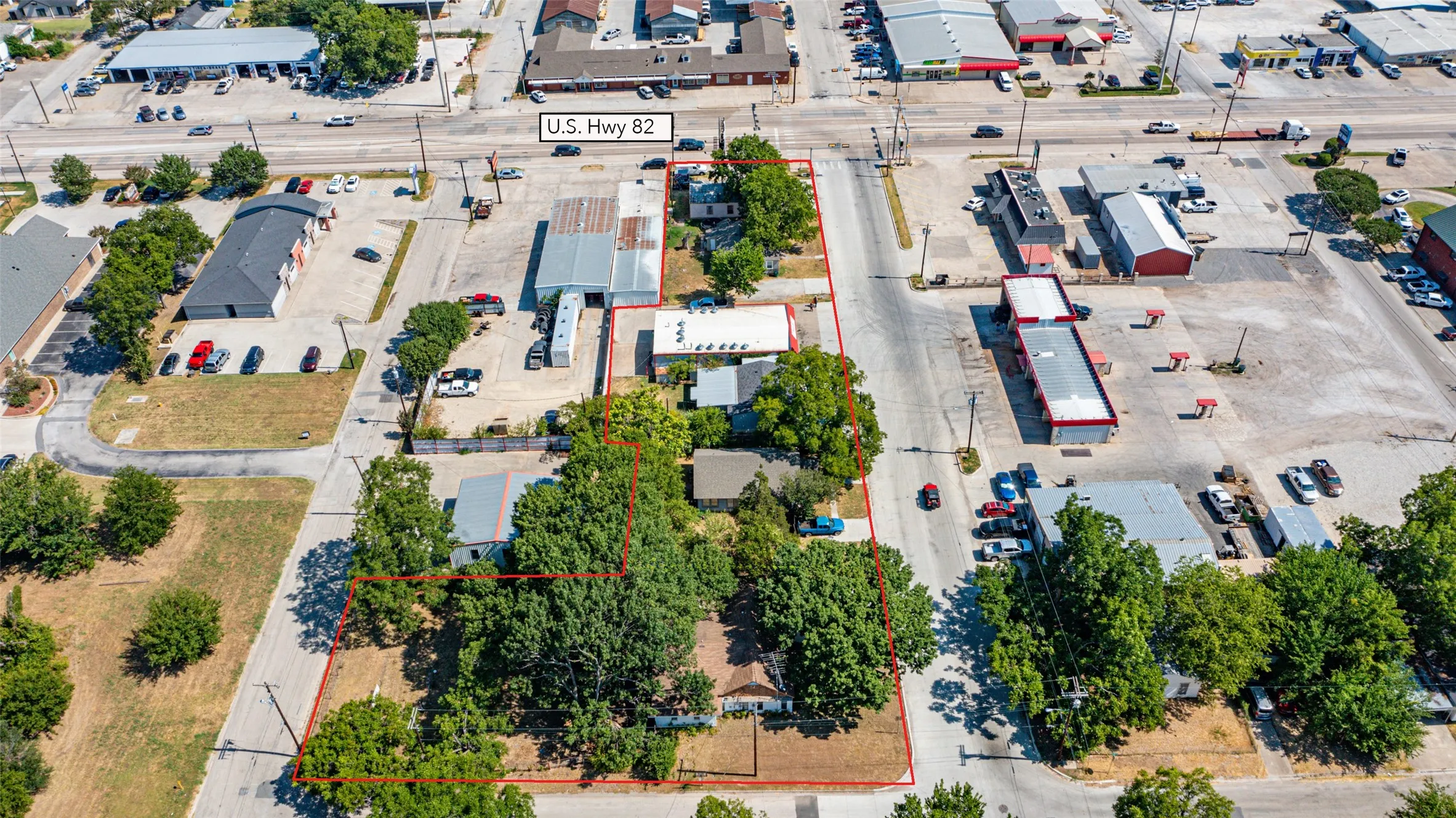 Business For Sale in Cooke County , 700 W Highway 82, Gainesville, Texas 76240, 0, 0, Garage spaces, 0 Sqft, built in 1987, Preowned, Price $2,249,000, mls#20829023, Real Estate Agent in Gainesville, Homes For Sale in Cooke county, Homes For Sale in Gainesville, Realtor in Gainesville Texas, Real Estate Brokerage Independent Realty Texas, Luminita Cordes Realtor