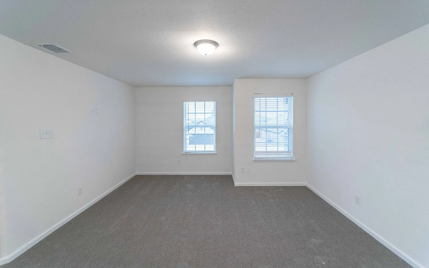 Single Family Residence For Sale in Grayson County , 2511 Hollyhill Way, Sherman, Texas 75092, 4 Bedroom, 3 Bathroom, 2 Garage spaces, 2,513 Sqft, built in 2025, New Construction - Incomplete, mls#20824119, Real Estate Agent in Sherman, Homes For Sale in Grayson county, Homes For Sale in Sherman, Realtor in Sherman Texas, Real Estate Brokerage Independent Realty Texas, Luminita Cordes Realtor