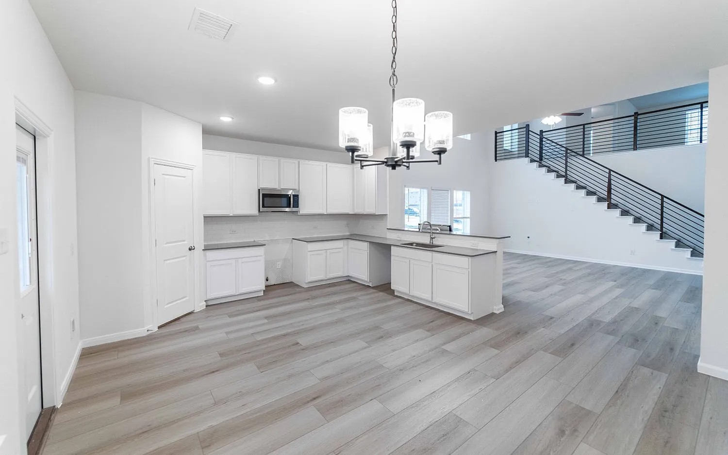 Single Family Residence For Sale in Grayson County , 2511 Hollyhill Way, Sherman, Texas 75092, 4 Bedroom, 3 Bathroom, 2 Garage spaces, 2,513 Sqft, built in 2025, New Construction - Incomplete, mls#20824119, Real Estate Agent in Sherman, Homes For Sale in Grayson county, Homes For Sale in Sherman, Realtor in Sherman Texas, Real Estate Brokerage Independent Realty Texas, Luminita Cordes Realtor