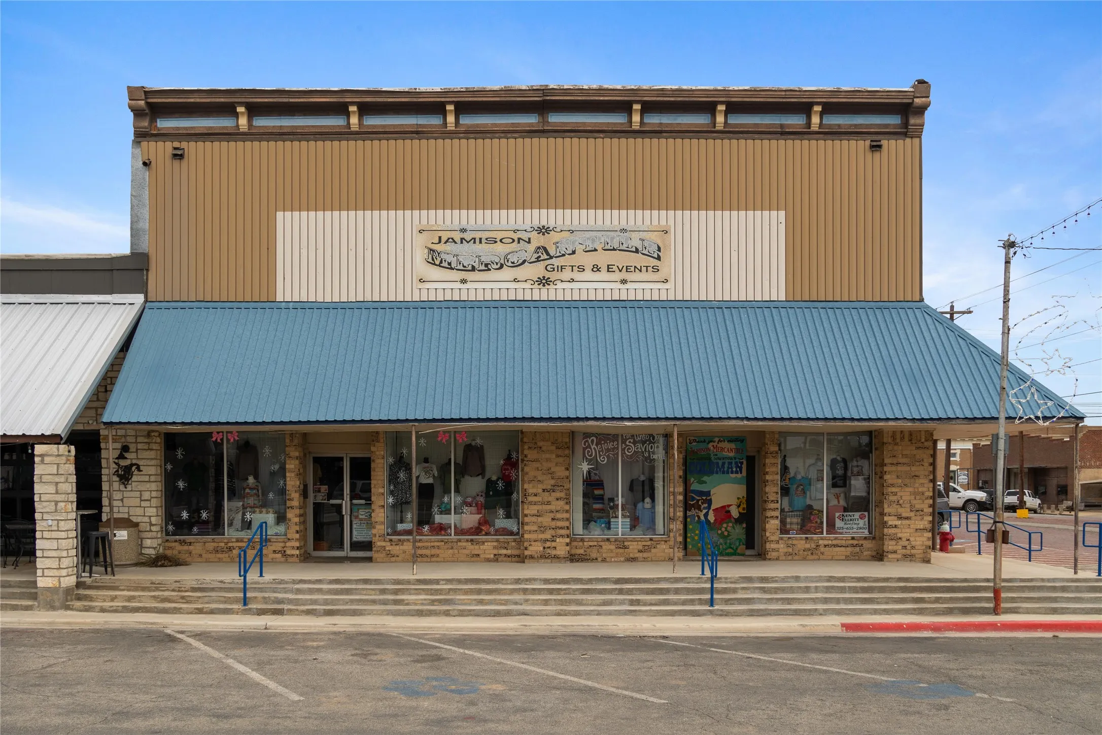 Retail For Sale in Coleman County , 217 S Commercial Avenue, Coleman, Texas 76834, 0, 0, Garage spaces, 0 Sqft, built in 0, Preowned, Price $240,000, mls#20830006, Real Estate Agent in Coleman, Homes For Sale in Coleman county, Homes For Sale in Coleman, Realtor in Coleman Texas, Real Estate Brokerage Independent Realty Texas, Luminita Cordes Realtor
