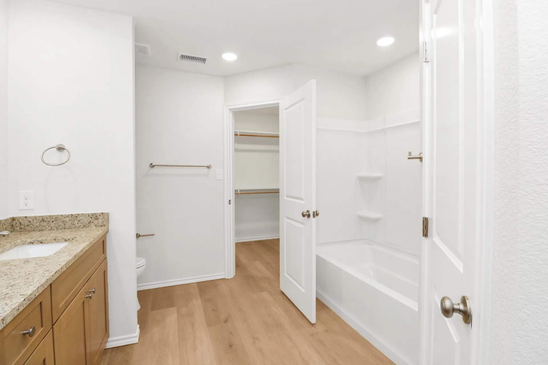 Single Family Residence For Sale in Coleman County , 808 Bella Boulevard, Coleman, Texas 76834, 4 Bedroom, 2 Bathroom, 2 Garage spaces, 1,750 Sqft, built in 2025, New Construction - Complete, mls#20829238, Real Estate Agent in Coleman, Homes For Sale in Coleman county, Homes For Sale in Coleman, Realtor in Coleman Texas, Real Estate Brokerage Independent Realty Texas, Luminita Cordes Realtor