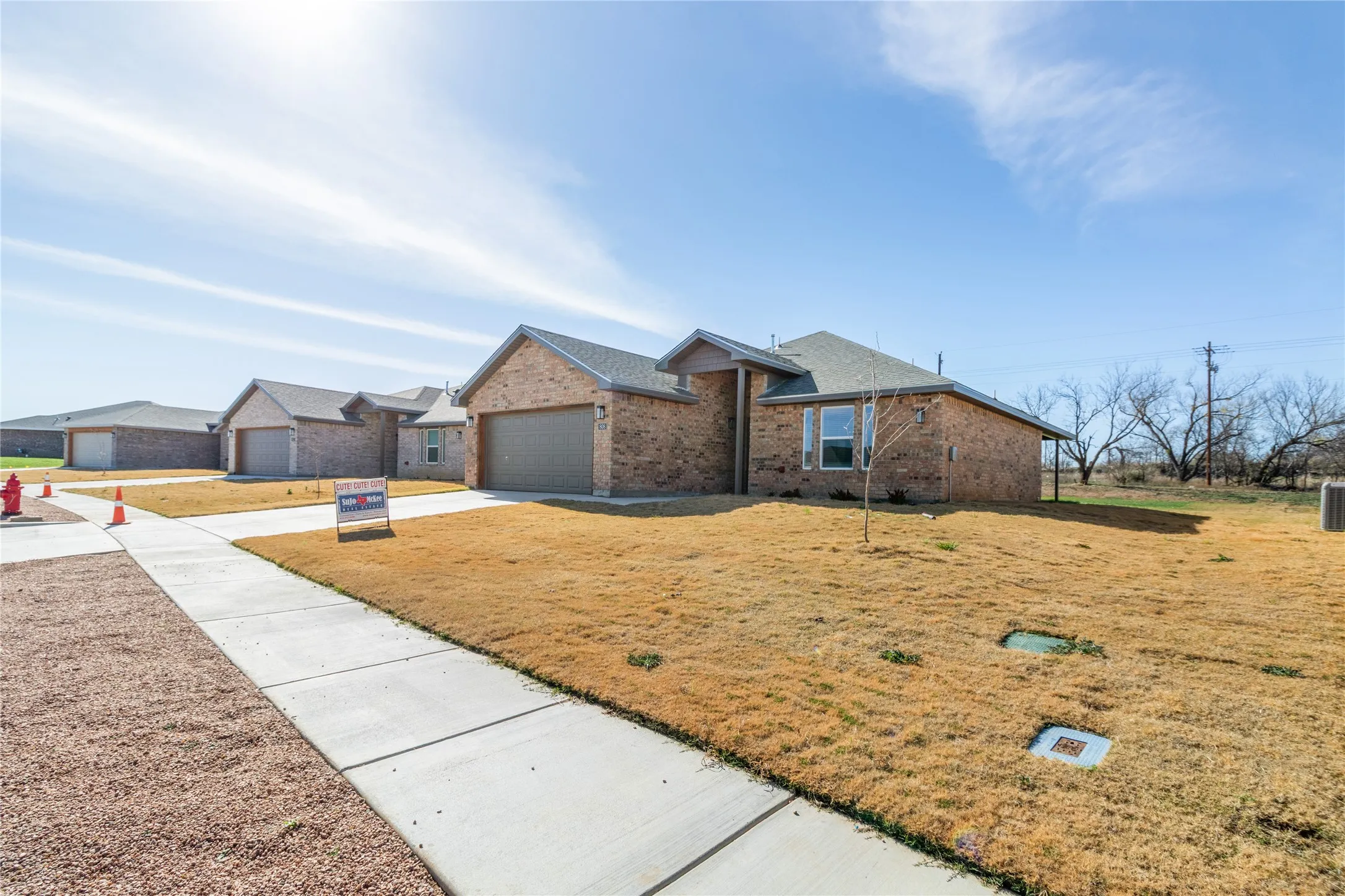 Single Family Residence For Sale in Coleman County , 808 Bella Boulevard, Coleman, Texas 76834, 4 Bedroom, 2 Bathroom, 2 Garage spaces, 1,750 Sqft, built in 2025, New Construction - Complete, mls#20829238, Real Estate Agent in Coleman, Homes For Sale in Coleman county, Homes For Sale in Coleman, Realtor in Coleman Texas, Real Estate Brokerage Independent Realty Texas, Luminita Cordes Realtor