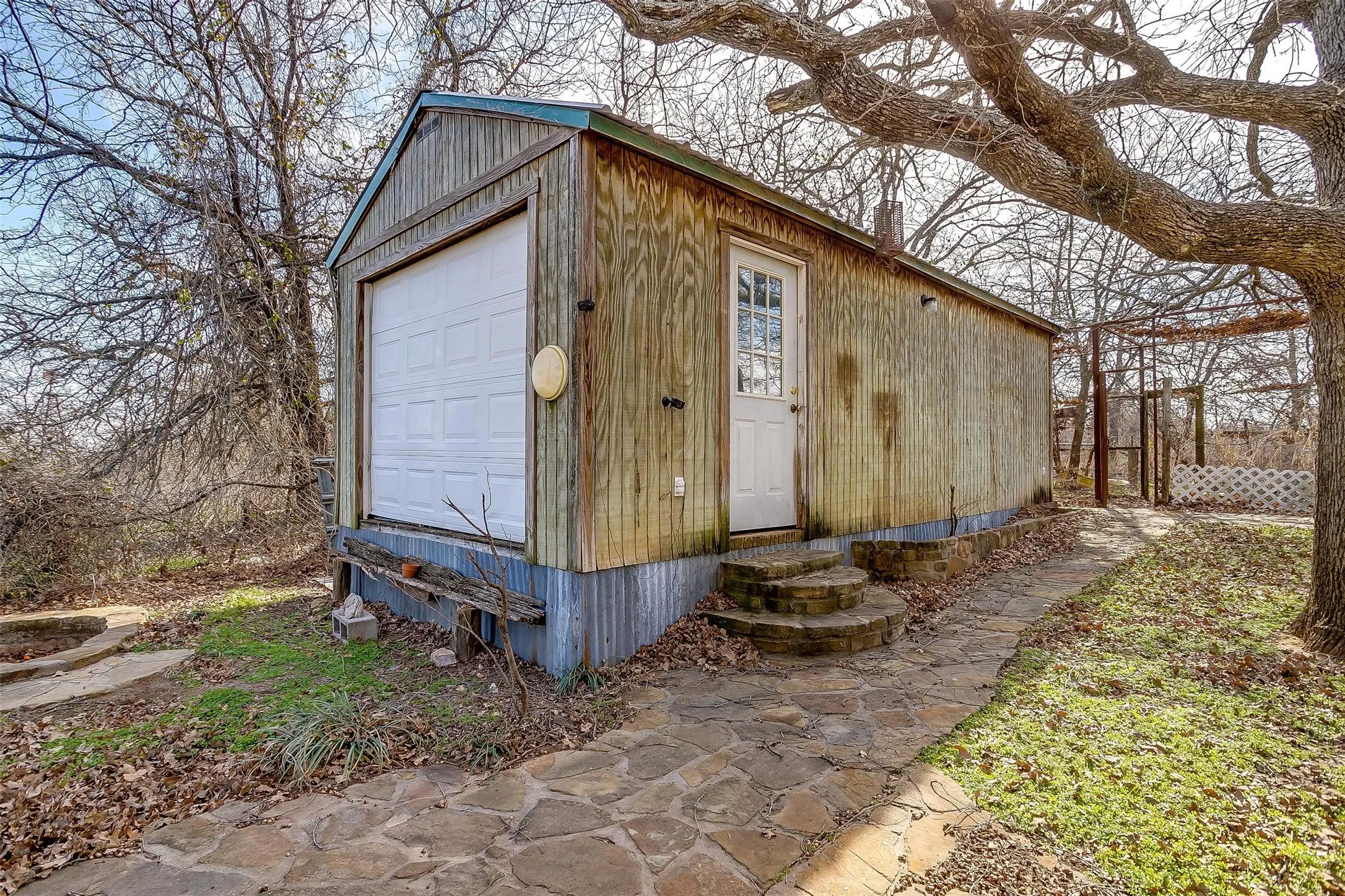 Improved Land For Sale in Parker County , 2040 Erwin Road, Poolville, Texas 76487, 0, 0, Garage spaces, 0 Sqft, built in 0, mls#20829481, Real Estate Agent in Poolville, Homes For Sale in Parker county, Homes For Sale in Poolville, Realtor in Poolville Texas, Real Estate Brokerage Independent Realty Texas, Luminita Cordes Realtor