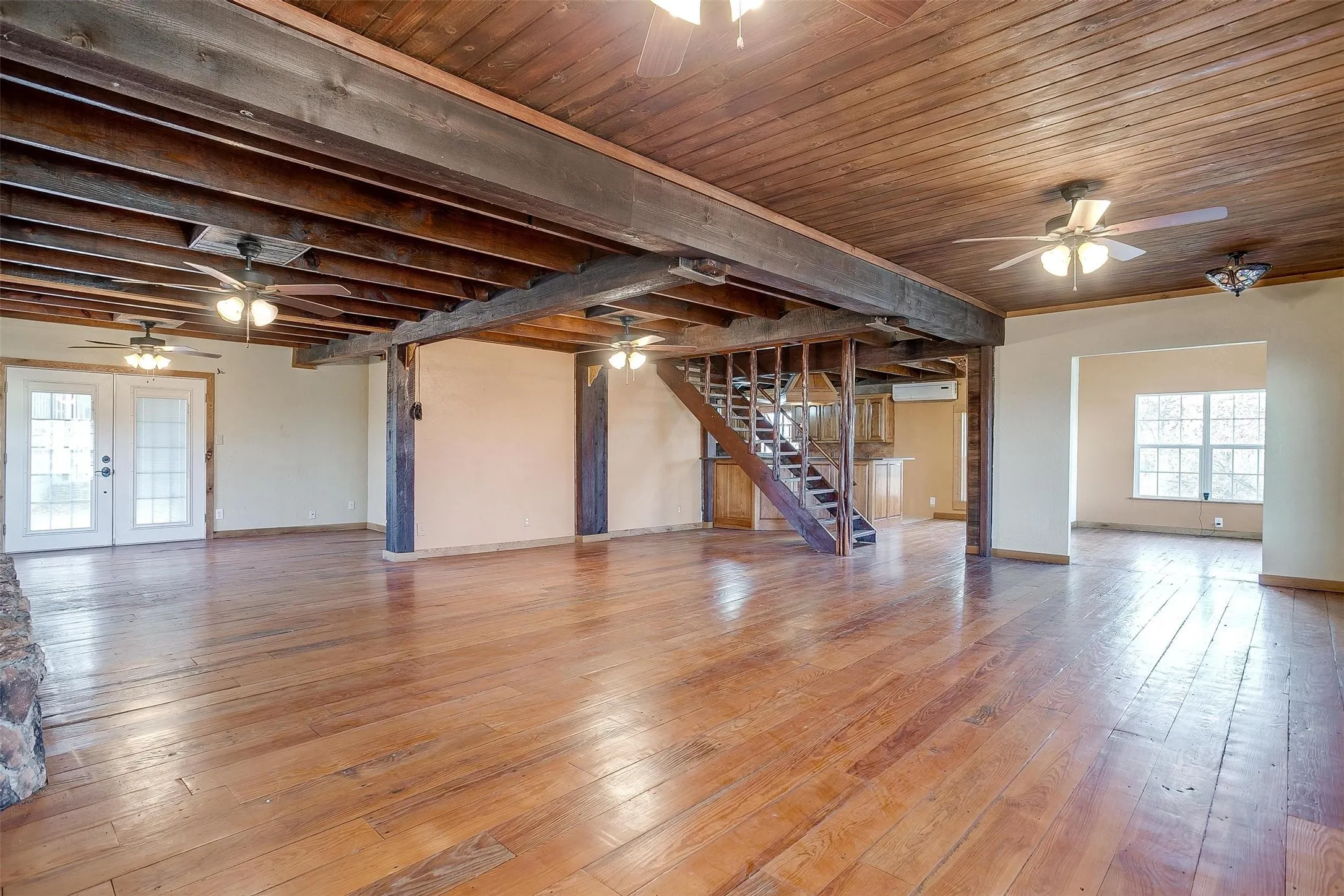 Improved Land For Sale in Parker County , 2040 Erwin Road, Poolville, Texas 76487, 0, 0, Garage spaces, 0 Sqft, built in 0, mls#20829481, Real Estate Agent in Poolville, Homes For Sale in Parker county, Homes For Sale in Poolville, Realtor in Poolville Texas, Real Estate Brokerage Independent Realty Texas, Luminita Cordes Realtor