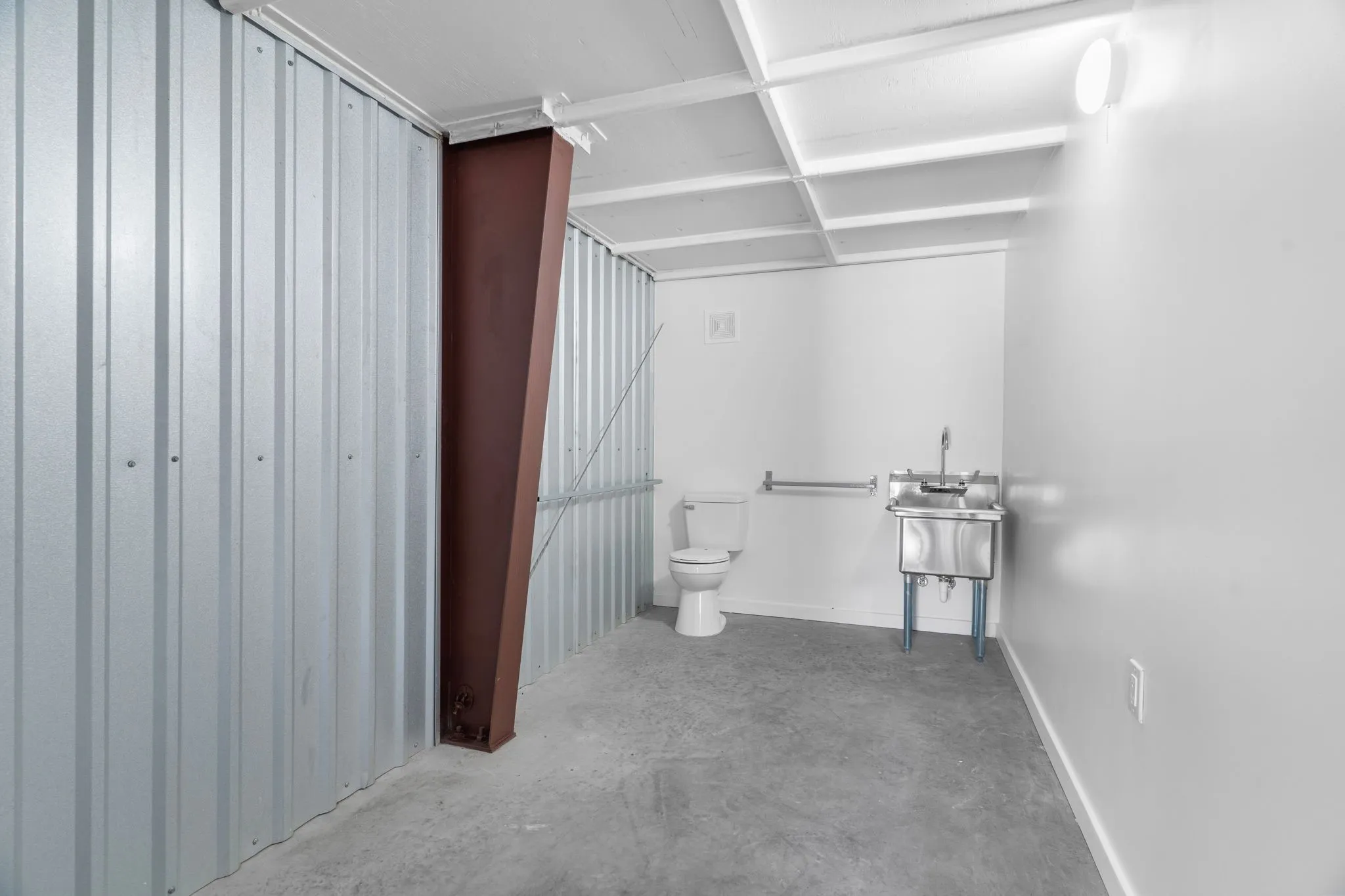 Air Conditioned Bathroom