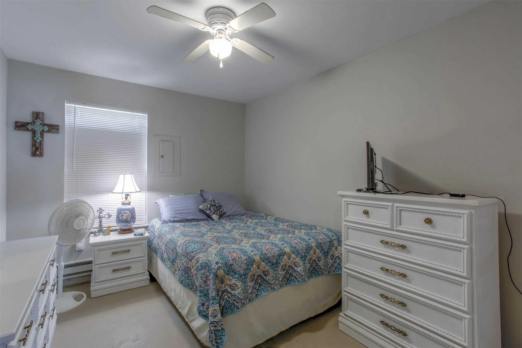 Single Family Residence For Sale in Wise County , 1662 Rogers Road, Newark, Texas 76071, 4 Bedroom, 3 Bathroom, 1 Garage spaces, 1,952 Sqft, built in 1979, Preowned, mls#20830099, Real Estate Agent in Newark, Homes For Sale in Wise county, Homes For Sale in Newark, Realtor in Newark Texas, Real Estate Brokerage Independent Realty Texas, Luminita Cordes Realtor