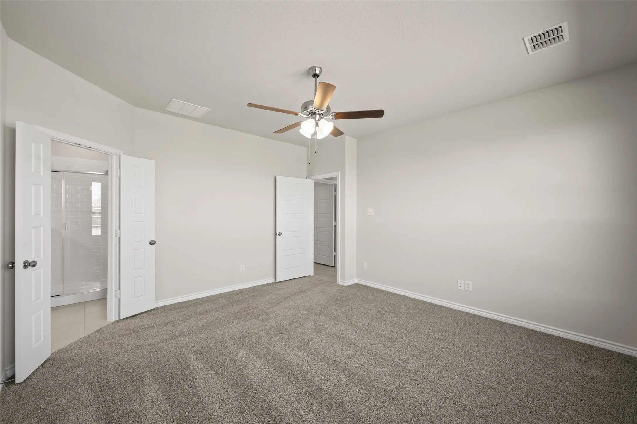 1902 Cheyenne- Primary Suite-2