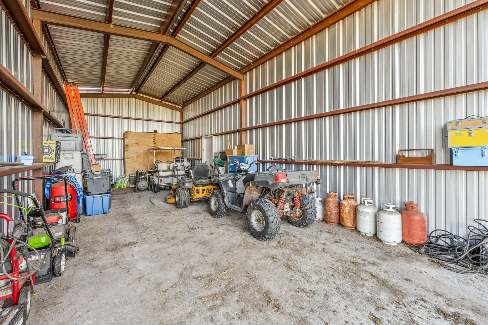 Garage with metal wall