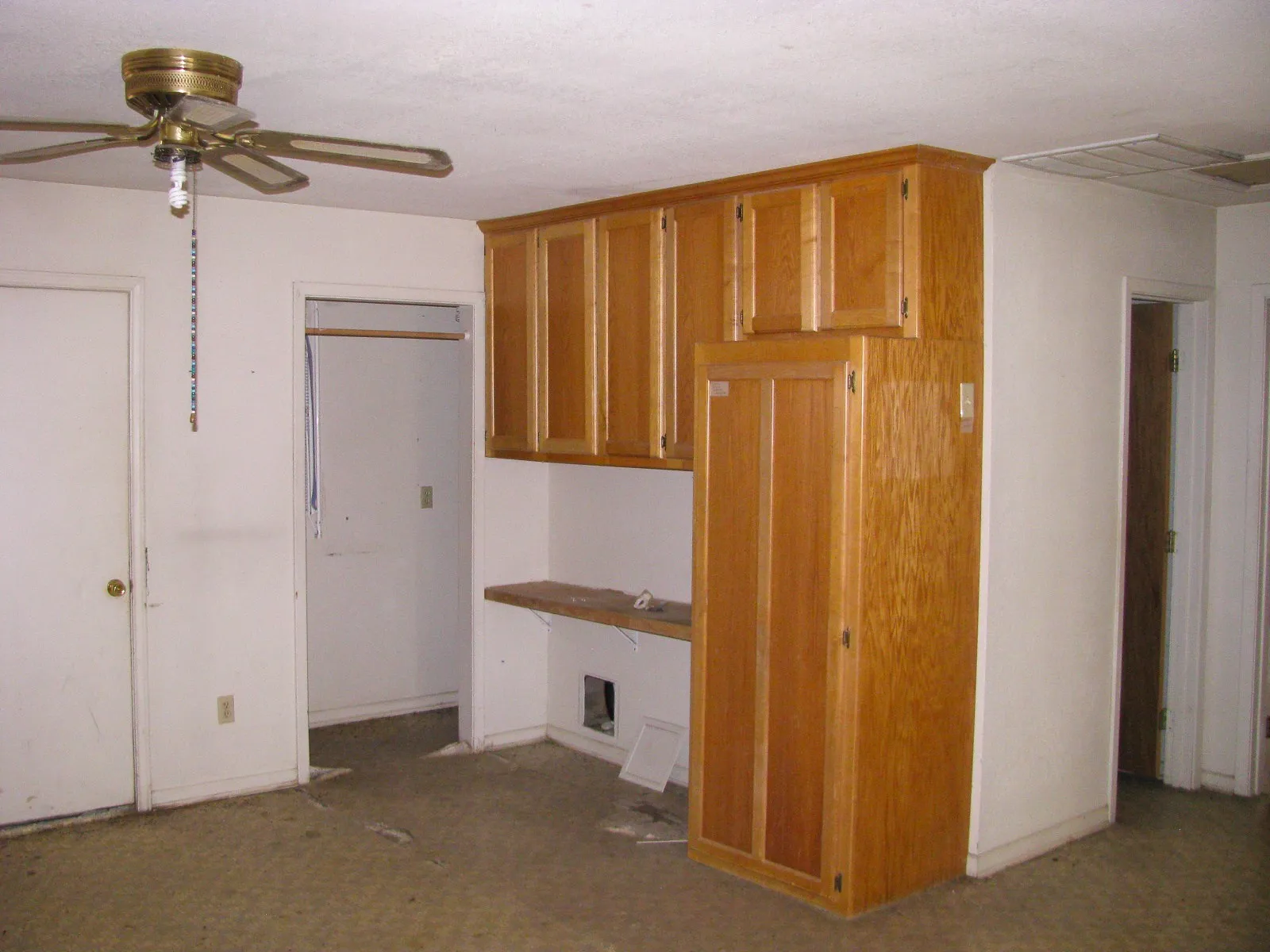 Single Family Residence For Sale in Coryell County , 4463 County Road 158, Evant, Texas 76525, 2 Bedroom, 1 Bathroom, Garage spaces, 1,147 Sqft, built in 1980, Preowned, mls#20834204, Real Estate Agent in Evant, Homes For Sale in Coryell county, Homes For Sale in Evant, Realtor in Evant Texas, Real Estate Brokerage Independent Realty Texas, Luminita Cordes Realtor