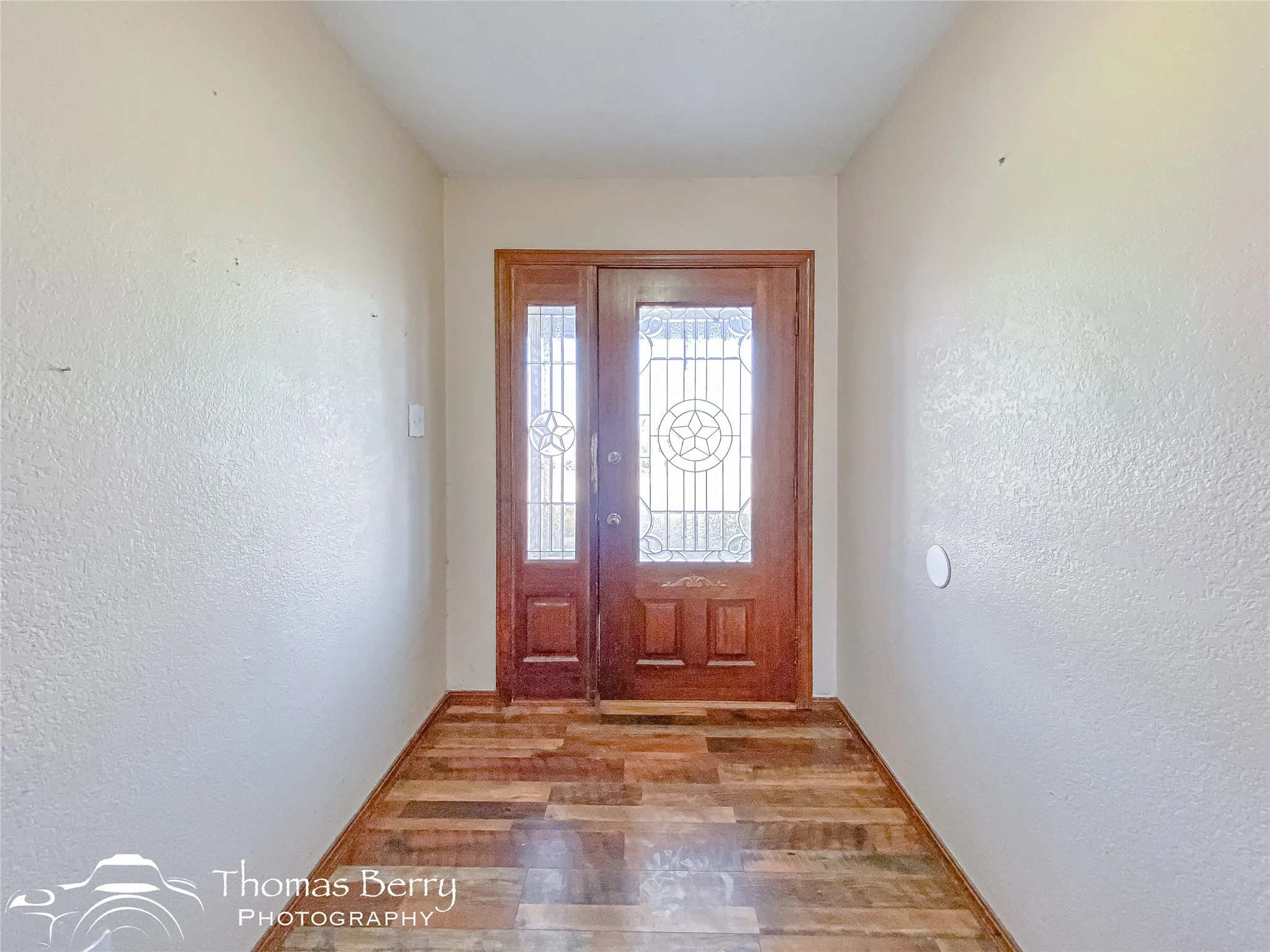 Single Family Residence For Sale in Jones County , 5061 COUNTY ROAD 146, Stamford, Texas 79553, 3 Bedroom, 3 Bathroom, 2 Garage spaces, 3,188 Sqft, built in 1981, Preowned, mls#20834309, Real Estate Agent in Stamford, Homes For Sale in Jones county, Homes For Sale in Stamford, Realtor in Stamford Texas, Real Estate Brokerage Independent Realty Texas, Luminita Cordes Realtor