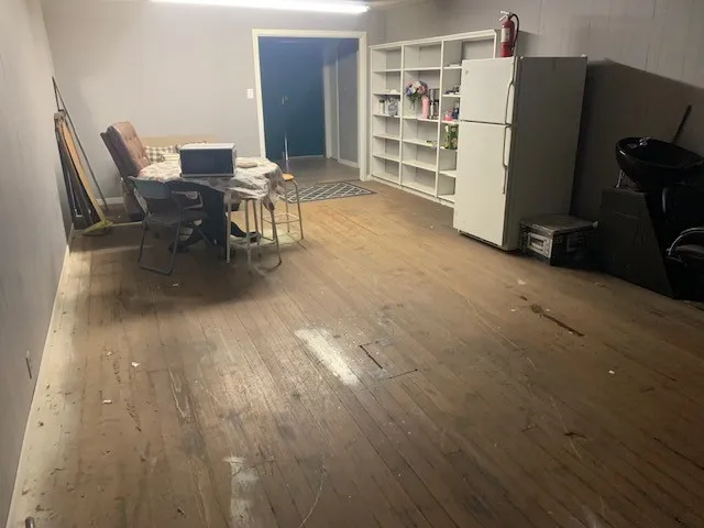 Office For Sale in Jones County , 117 S Wetherbee Street, Stamford, Texas 79553, 0, 0, Garage spaces, 0 Sqft, built in 1929, Preowned, Price $99,000, mls#20835098, Real Estate Agent in Stamford, Homes For Sale in Jones county, Homes For Sale in Stamford, Realtor in Stamford Texas, Real Estate Brokerage Independent Realty Texas, Luminita Cordes Realtor