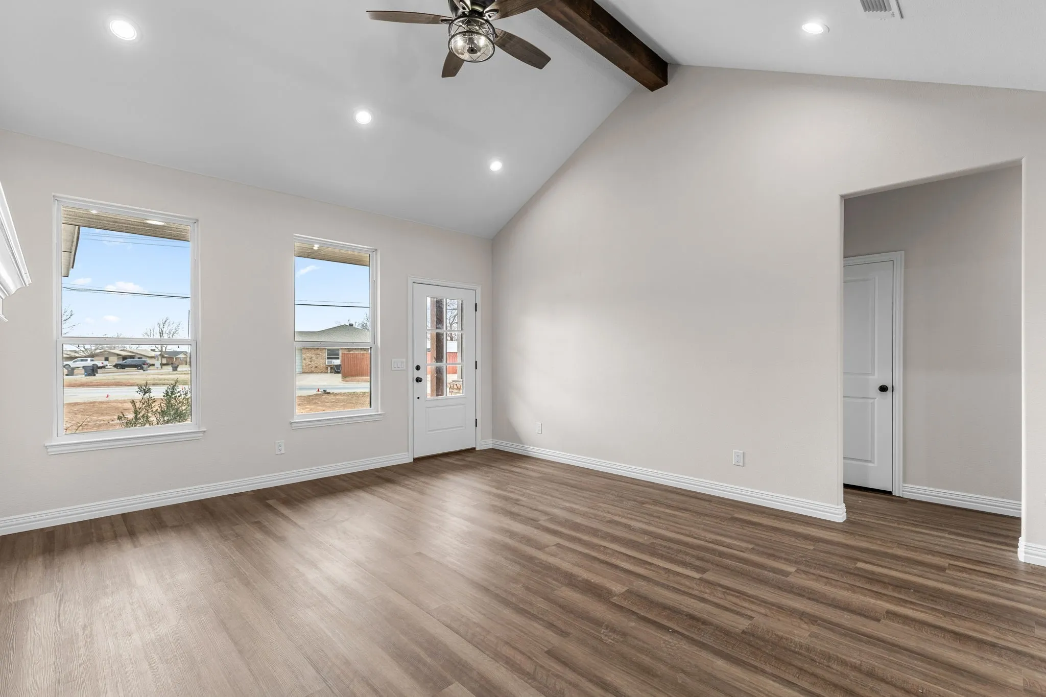 Single Family Residence For Sale in Wichita County , 4695 Sisk Road, Wichita Falls, Texas 76310, 3 Bedroom, 2 Bathroom, 2 Garage spaces, 1,552 Sqft, built in 2024, New Construction - Complete, mls#20832237, Real Estate Agent in Wichita Falls, Homes For Sale in Wichita county, Homes For Sale in Wichita Falls, Realtor in Wichita Falls Texas, Real Estate Brokerage Independent Realty Texas, Luminita Cordes Realtor