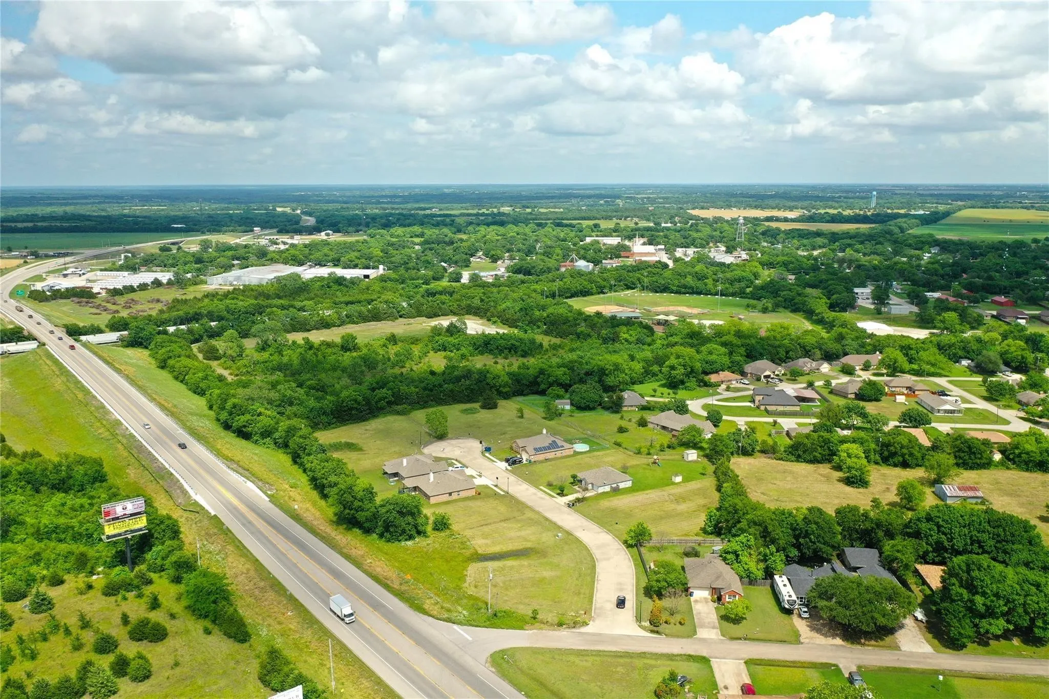 Birds eye view of property