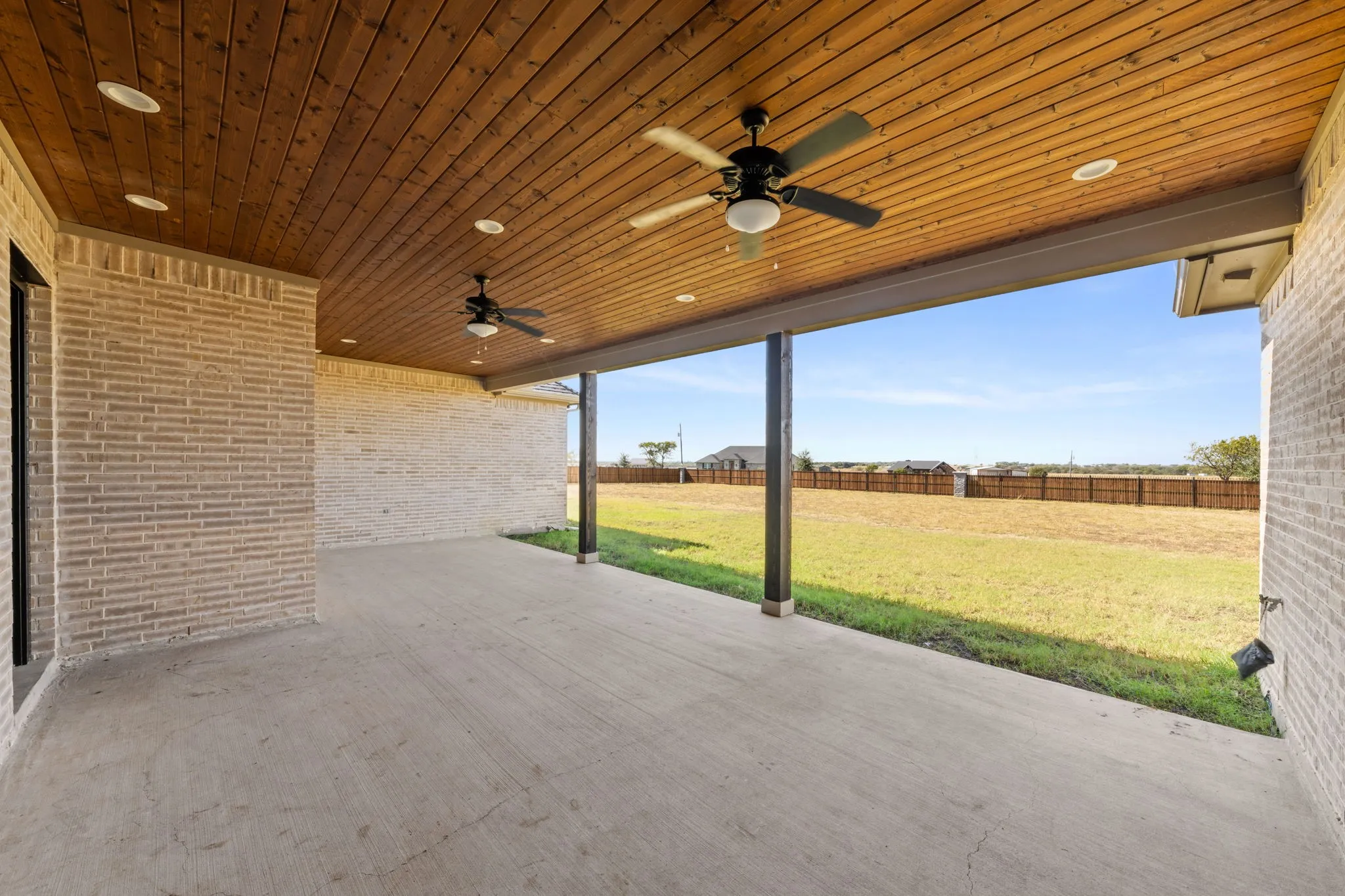 Single Family Residence For Sale in Ellis County , 1331 Greycrest Terrace, Midlothian, Texas 76065, 4 Bedrooms, 4 Bathrooms, 3 Garage spaces, 4,608 Sqft, built in 2025, New Construction - Complete, Price $1,099,000, mls#20784385, Real Estate Agent in Midlothian, Homes For Sale in Ellis county, Homes For Sale in Midlothian, Realtor in Midlothian Texas, Real Estate Brokerage Independent Realty Texas, Luminita Cordes Realtor