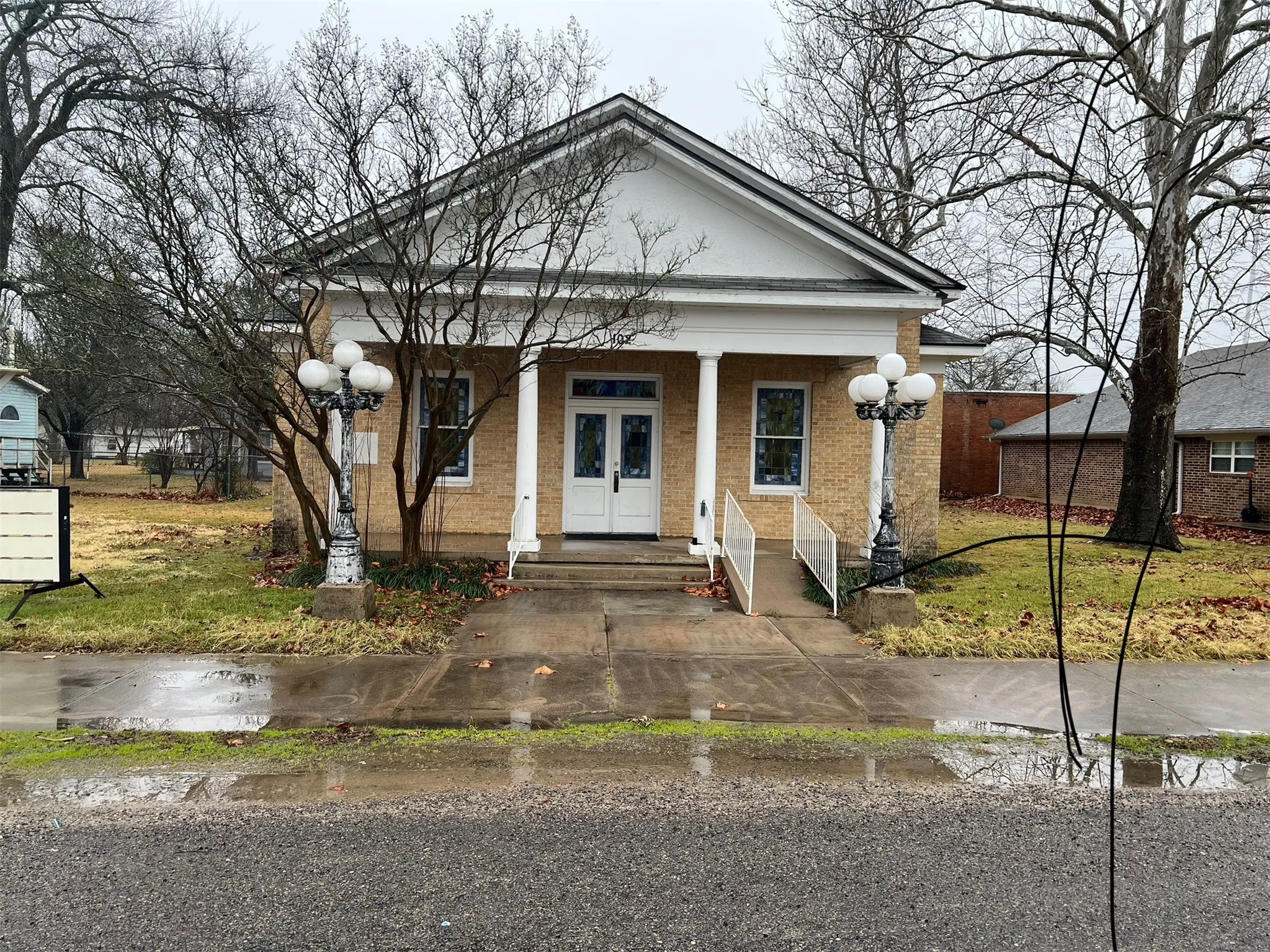 Business For Sale in Hopkins County , 102 E Main Street, Cumby, Texas 75433, 0, 0, Garage spaces, 0 Sqft, built in 1929, Preowned, mls#20834998, Real Estate Agent in Cumby, Homes For Sale in Hopkins county, Homes For Sale in Cumby, Realtor in Cumby Texas, Real Estate Brokerage Independent Realty Texas, Luminita Cordes Realtor