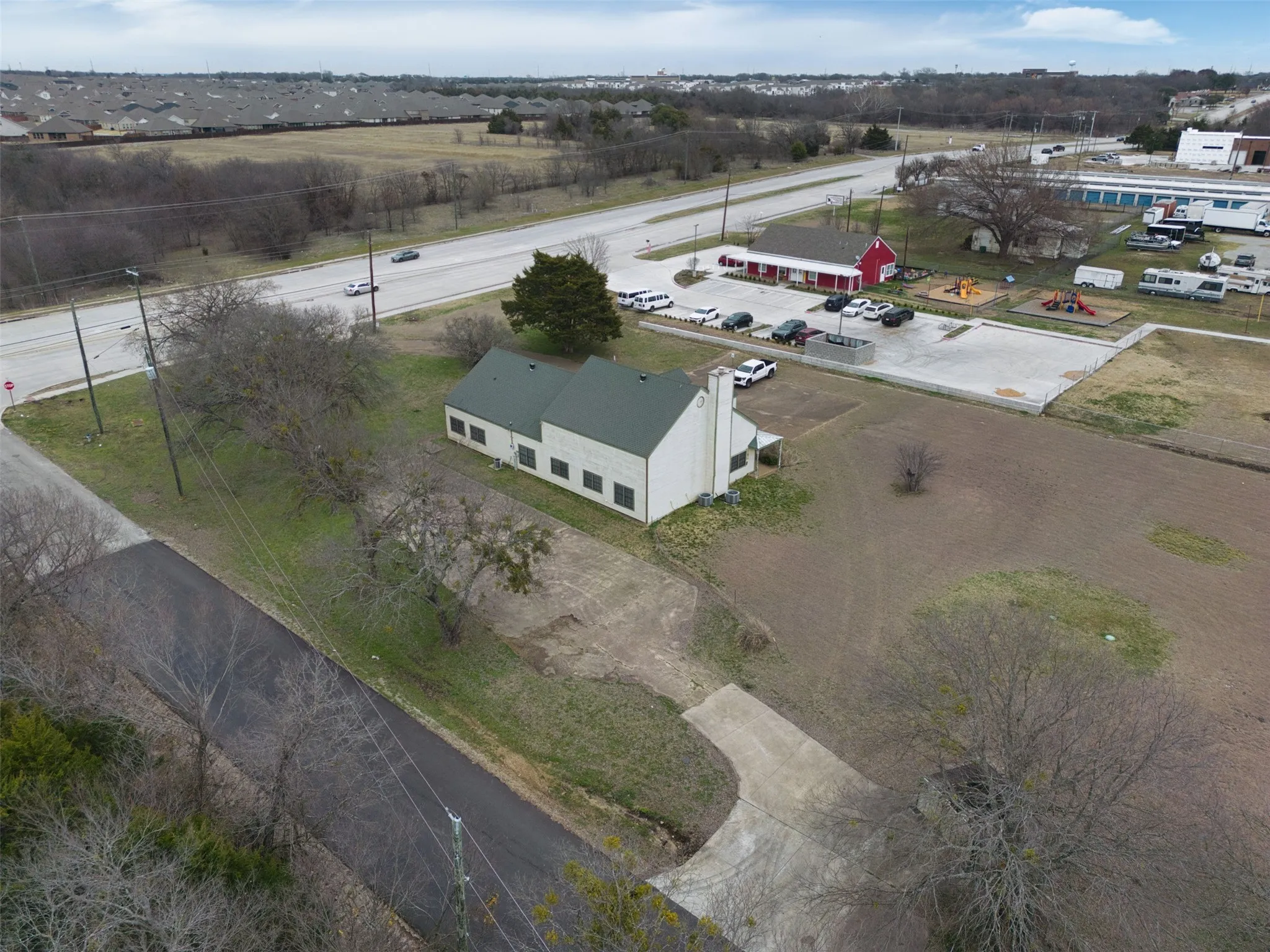 Office For Sale in Ellis County , 2611 Ovilla Road, Red Oak, Texas 75154, 0, 0, Garage spaces, 0 Sqft, built in 1985, Preowned, Price $960,000, mls#20837428, Real Estate Agent in Red Oak, Homes For Sale in Ellis county, Homes For Sale in Red Oak, Realtor in Red Oak Texas, Real Estate Brokerage Independent Realty Texas, Luminita Cordes Realtor