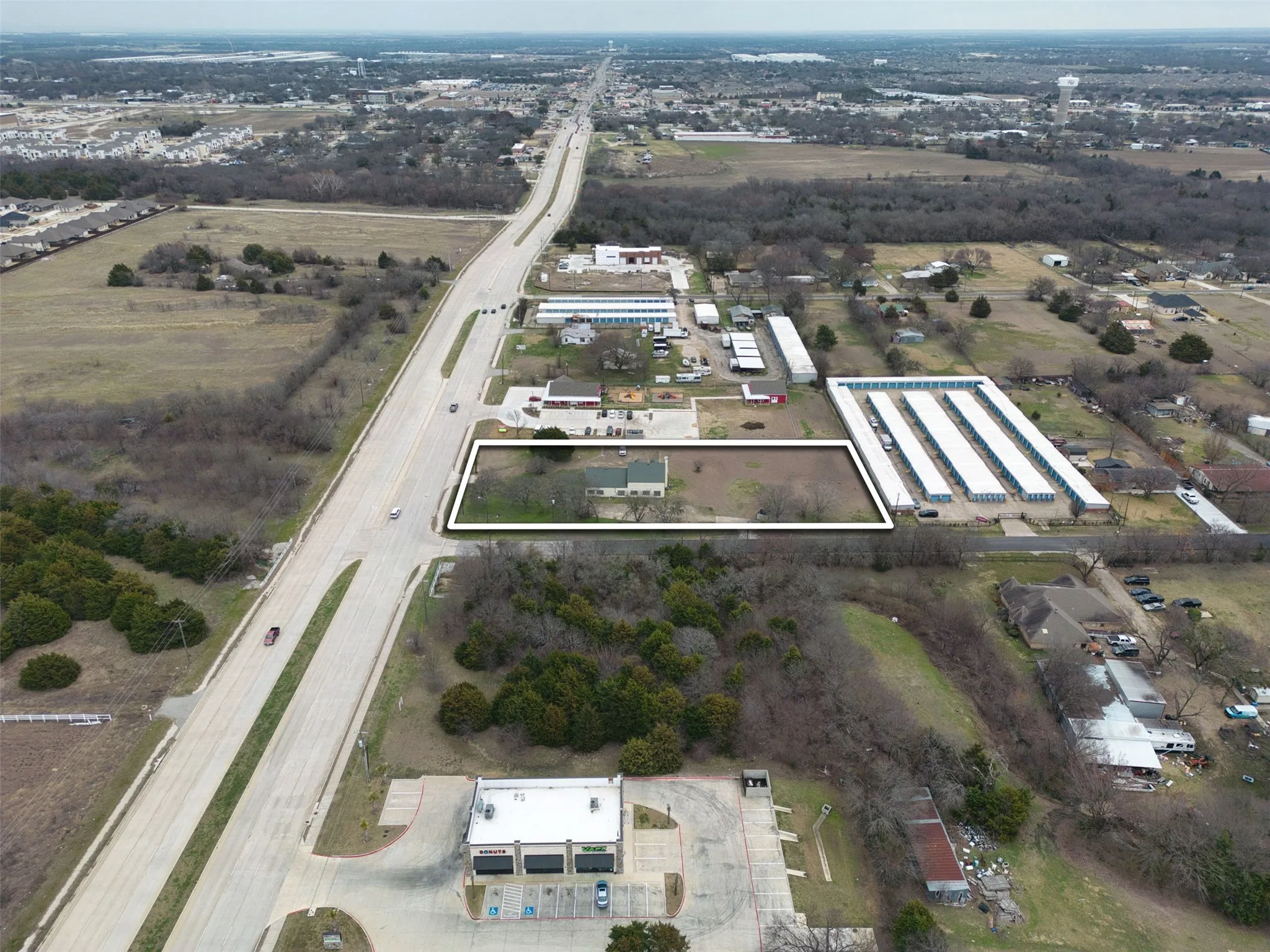 Office For Sale in Ellis County , 2611 Ovilla Road, Red Oak, Texas 75154, 0, 0, Garage spaces, 0 Sqft, built in 1985, Preowned, Price $960,000, mls#20837428, Real Estate Agent in Red Oak, Homes For Sale in Ellis county, Homes For Sale in Red Oak, Realtor in Red Oak Texas, Real Estate Brokerage Independent Realty Texas, Luminita Cordes Realtor