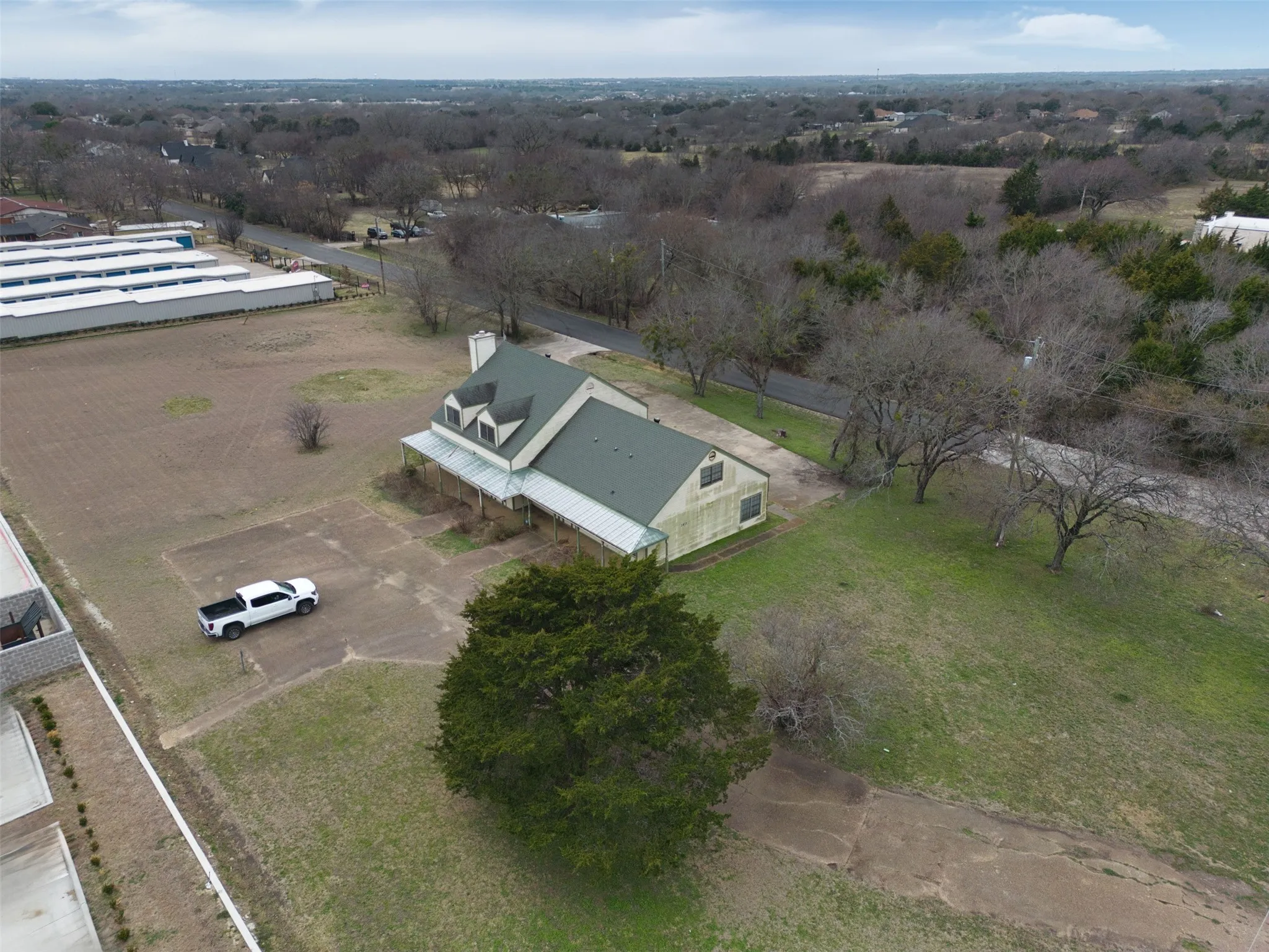 Office For Sale in Ellis County , 2611 Ovilla Road, Red Oak, Texas 75154, 0, 0, Garage spaces, 0 Sqft, built in 1985, Preowned, Price $960,000, mls#20837428, Real Estate Agent in Red Oak, Homes For Sale in Ellis county, Homes For Sale in Red Oak, Realtor in Red Oak Texas, Real Estate Brokerage Independent Realty Texas, Luminita Cordes Realtor